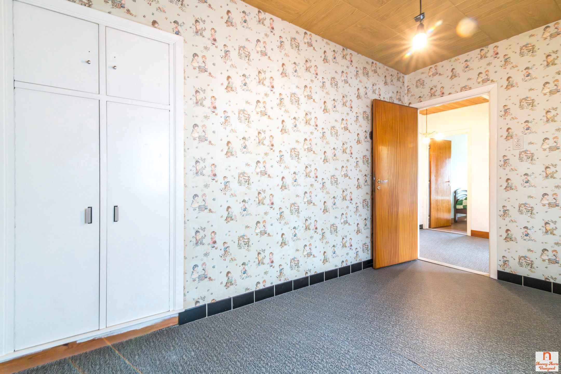 Ruime woning met 4 slaapkamers en uitbreidingsmogelijkheden foto 25