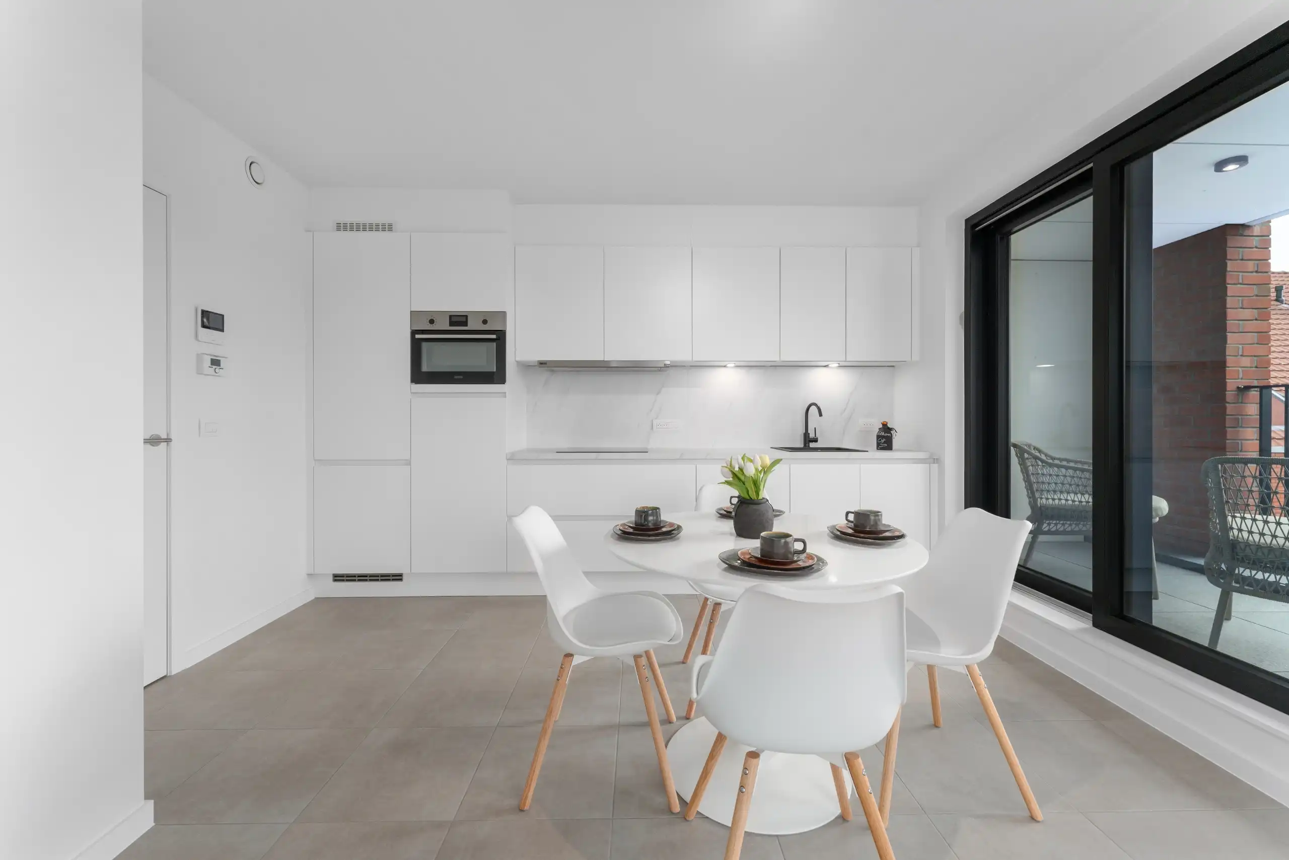 Nieuwbouwappartement met 1 slpk.,, autostaanplaats & kelder foto 7