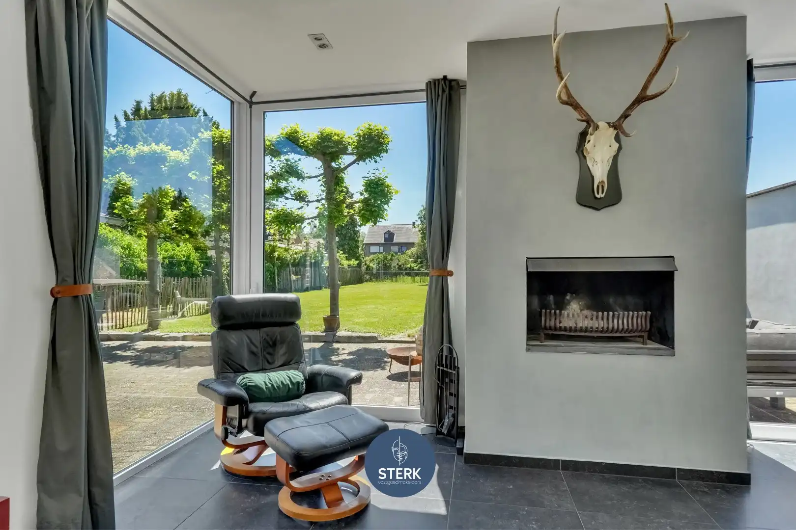 CHARMANTE GEZINSWONING (EPC B) MET PRAKTISCHE BIJBOUW TE NEERHAREN !  foto 6