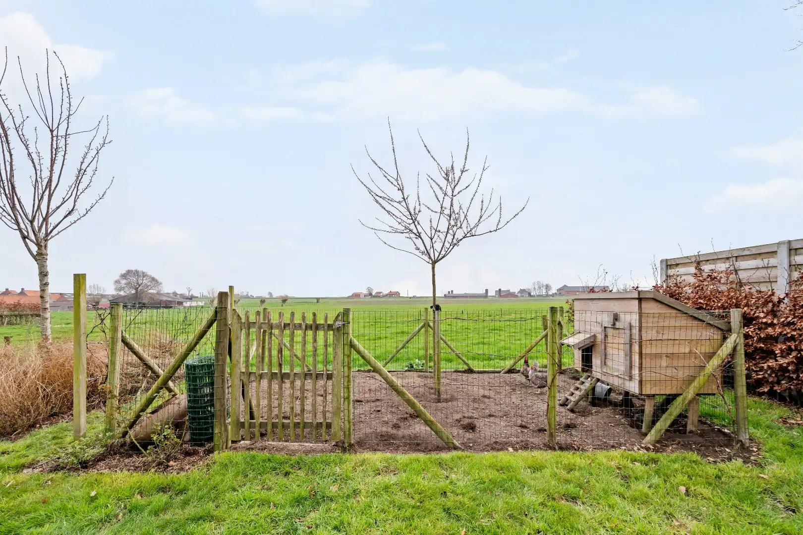 Recente en energiezuinige woning met 3 slaapkamers, ruime garage en tuin. foto 17