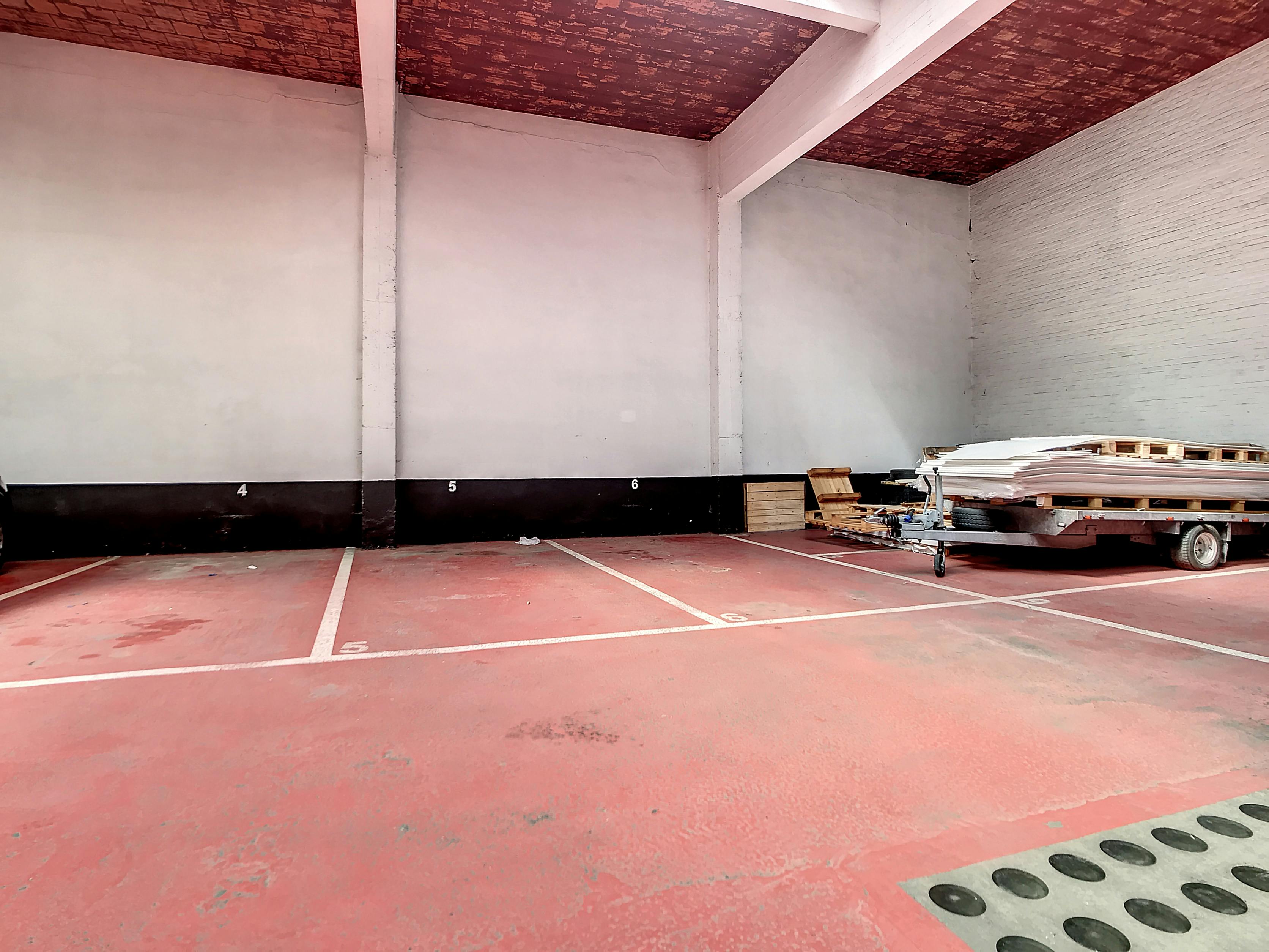 Autostaanplaats te koop in Antwerpen centrum foto 2