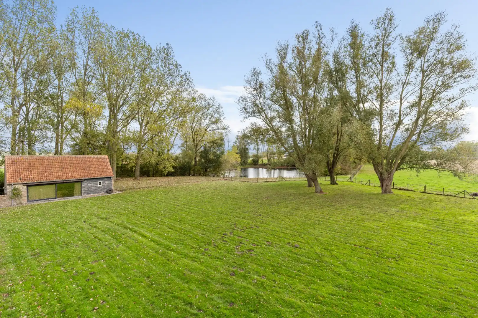 Exclusief landhuis “Reigershof” met bijgebouw en uniek domein te Damme foto 15