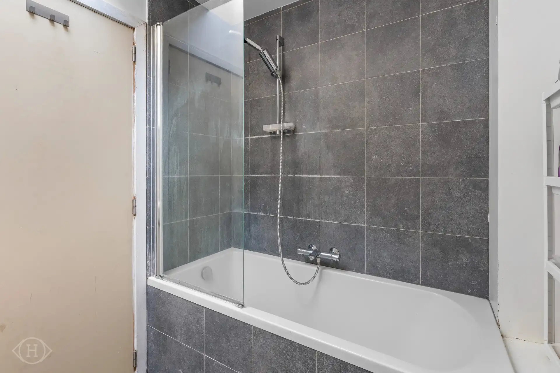 Gezellige rijwoning met 2 slaapkamers nabij centrum Leuven foto 9