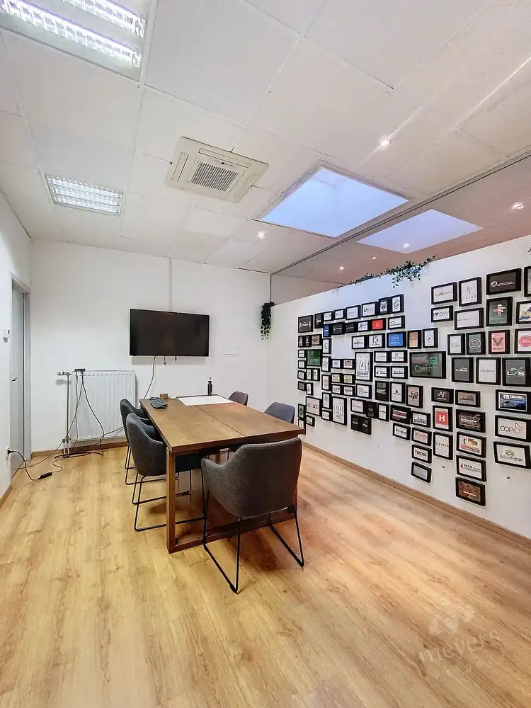 Veelzijdige kantoor- en handelsruimte van circa 155 m² in het centrum van Alken foto 8