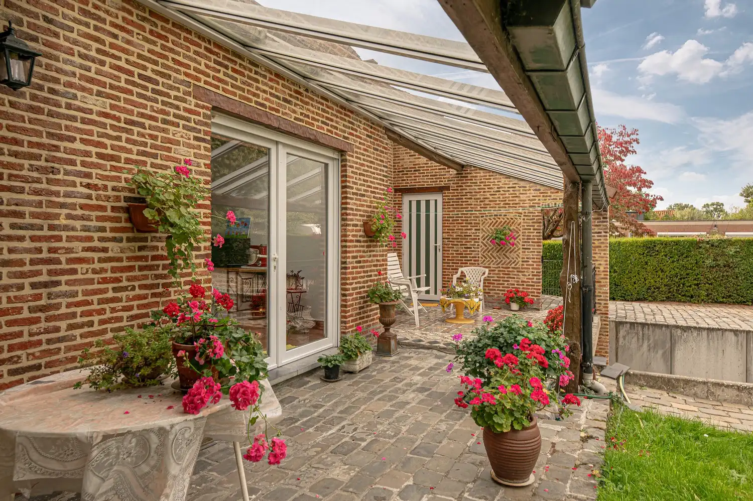 Ruime woning | 6 slpks | grote tuin foto 27