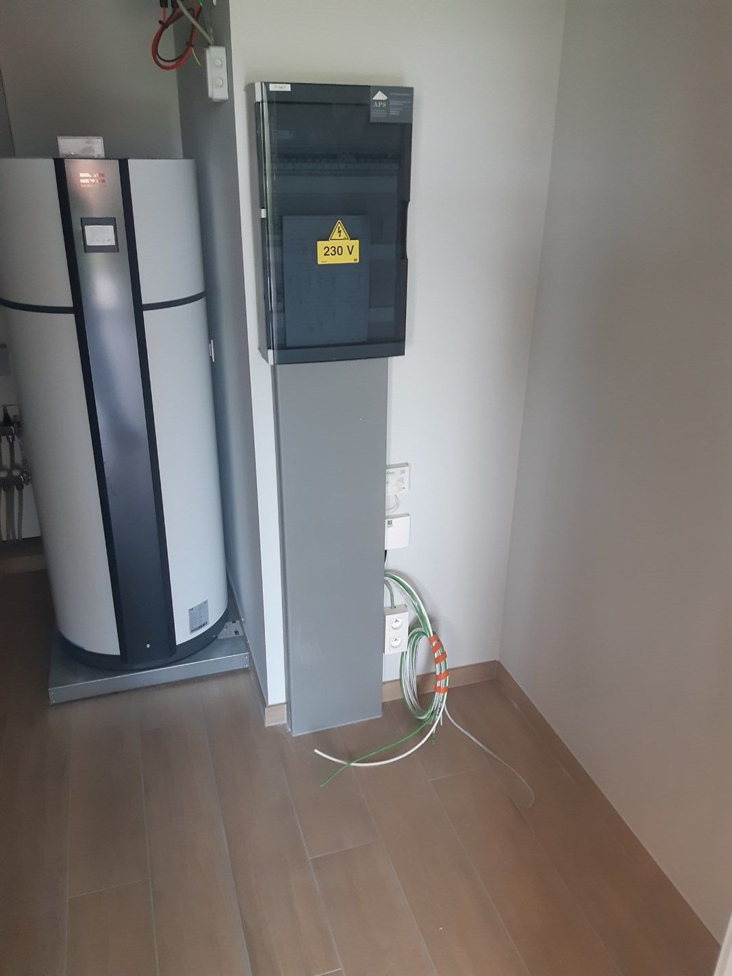 Luxueus wonen in hartje Merelbeke. foto 12