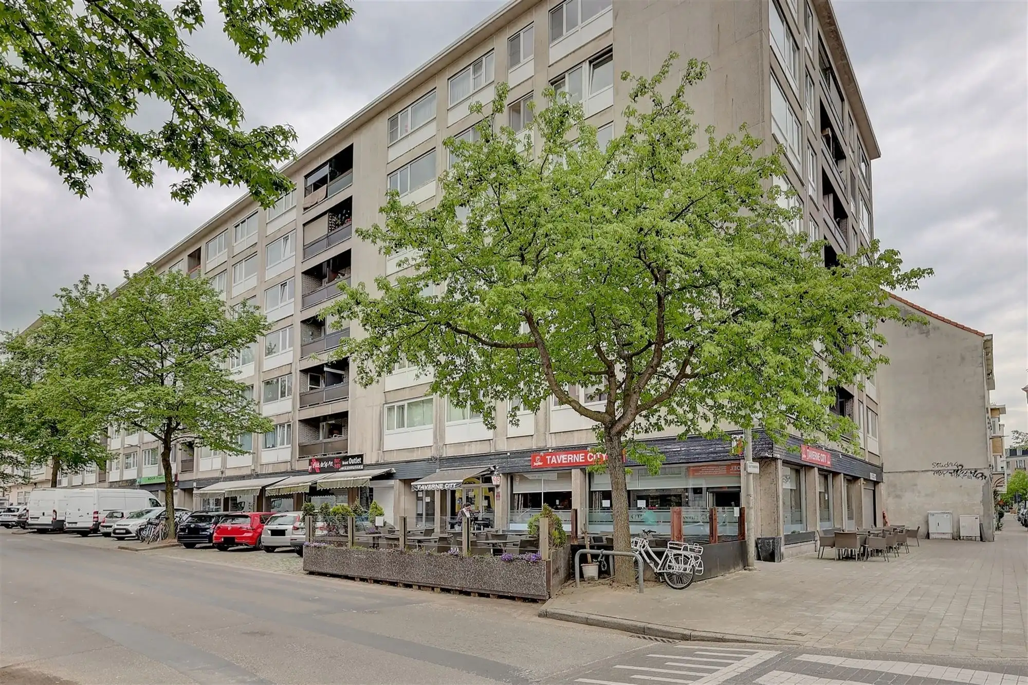 Studio met aparte slaaphoek te huur in Borgerhout foto {{pictureIndex}}