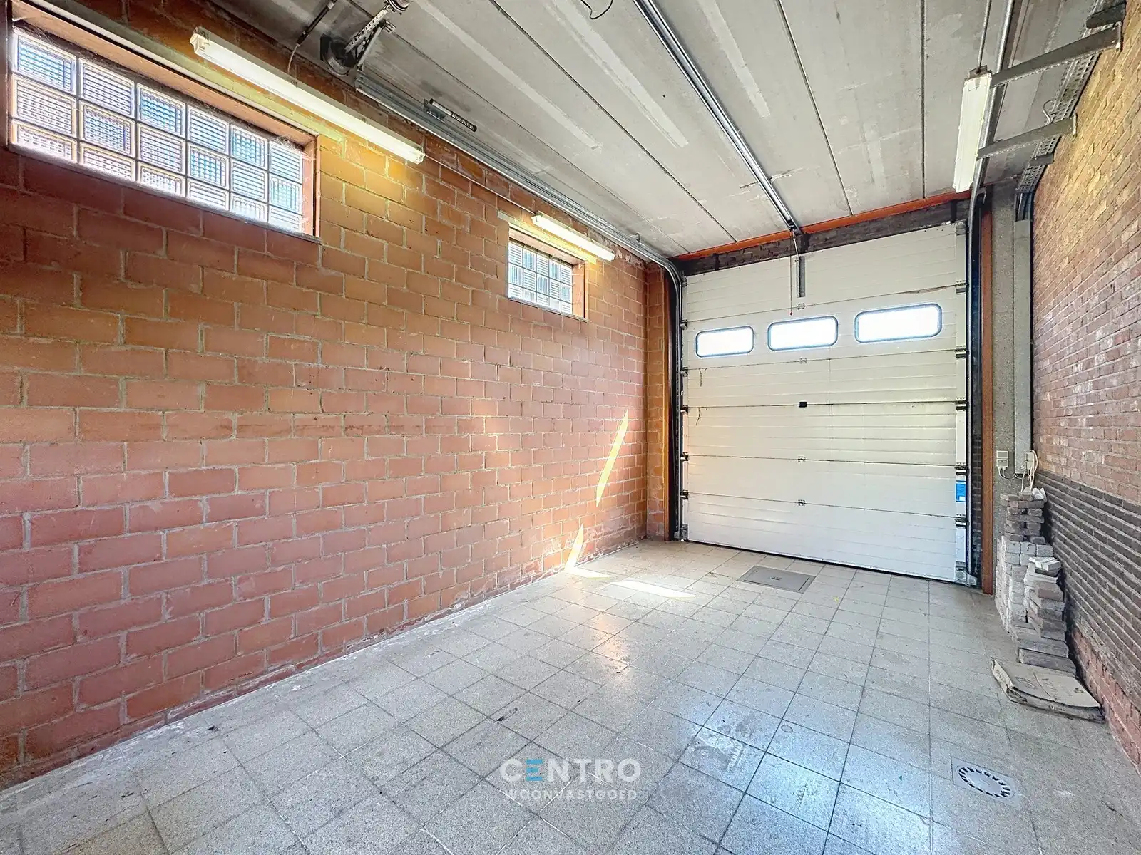 KARAKTERVOLLE woning mét charme en veel opbergruimte! foto 20