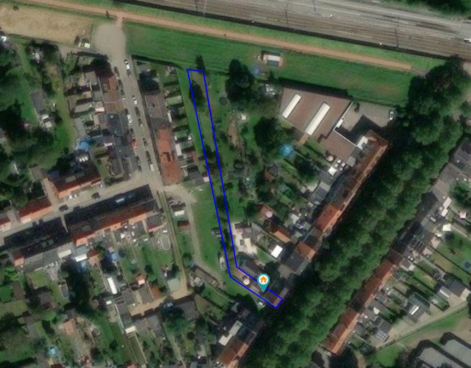 Charmante en Instapklare Woning met Unieke Tuin in Ekeren. foto 24