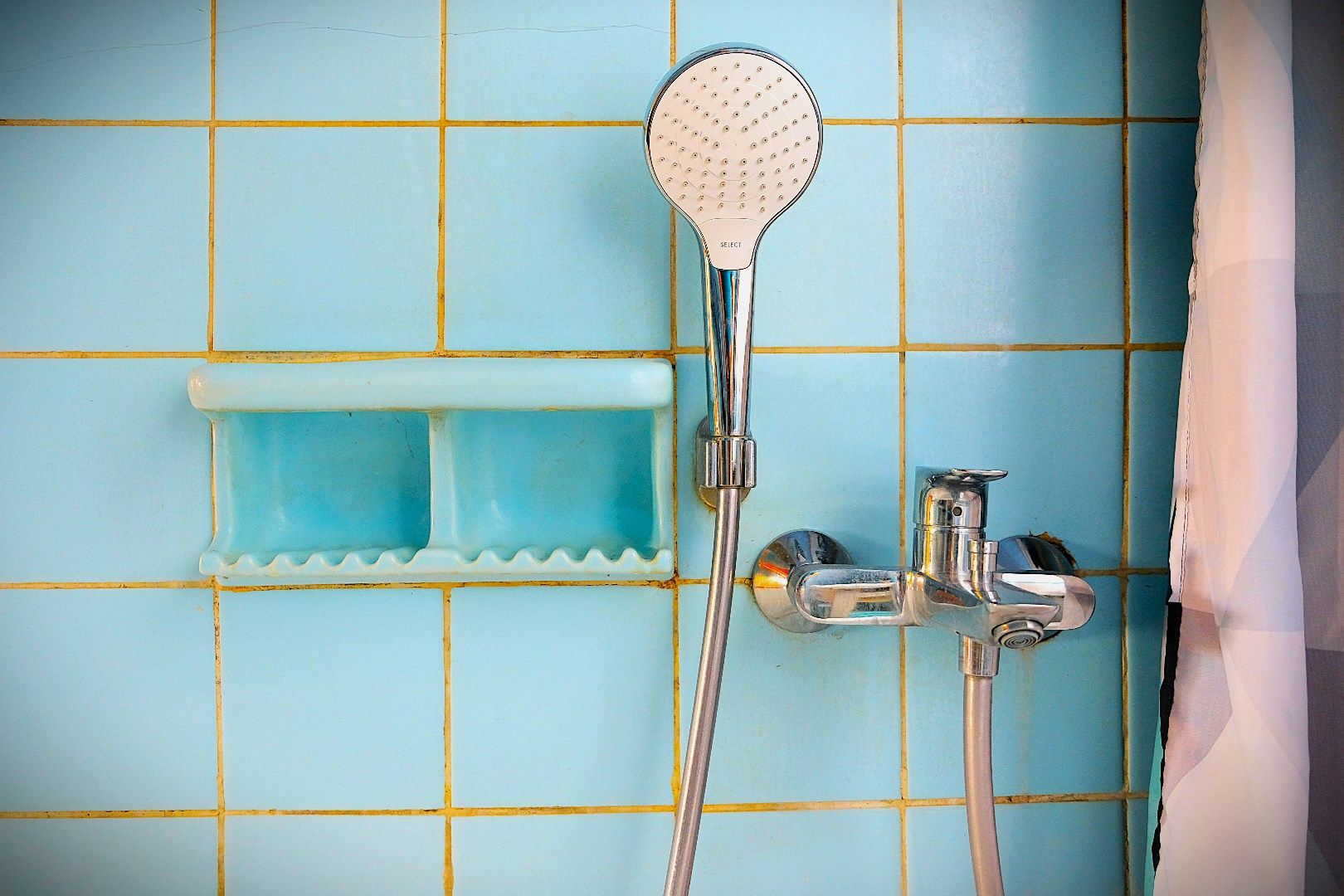 Te renoveren woning op unieke ligging foto 18