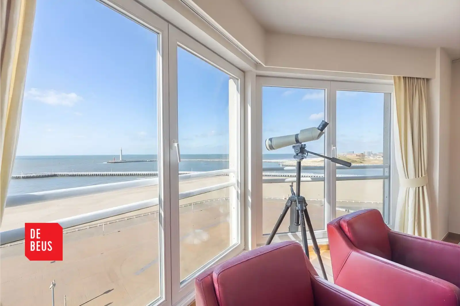 Prachtig appartement met panoramisch zeezicht en 2 slpk foto {{pictureIndex}}
