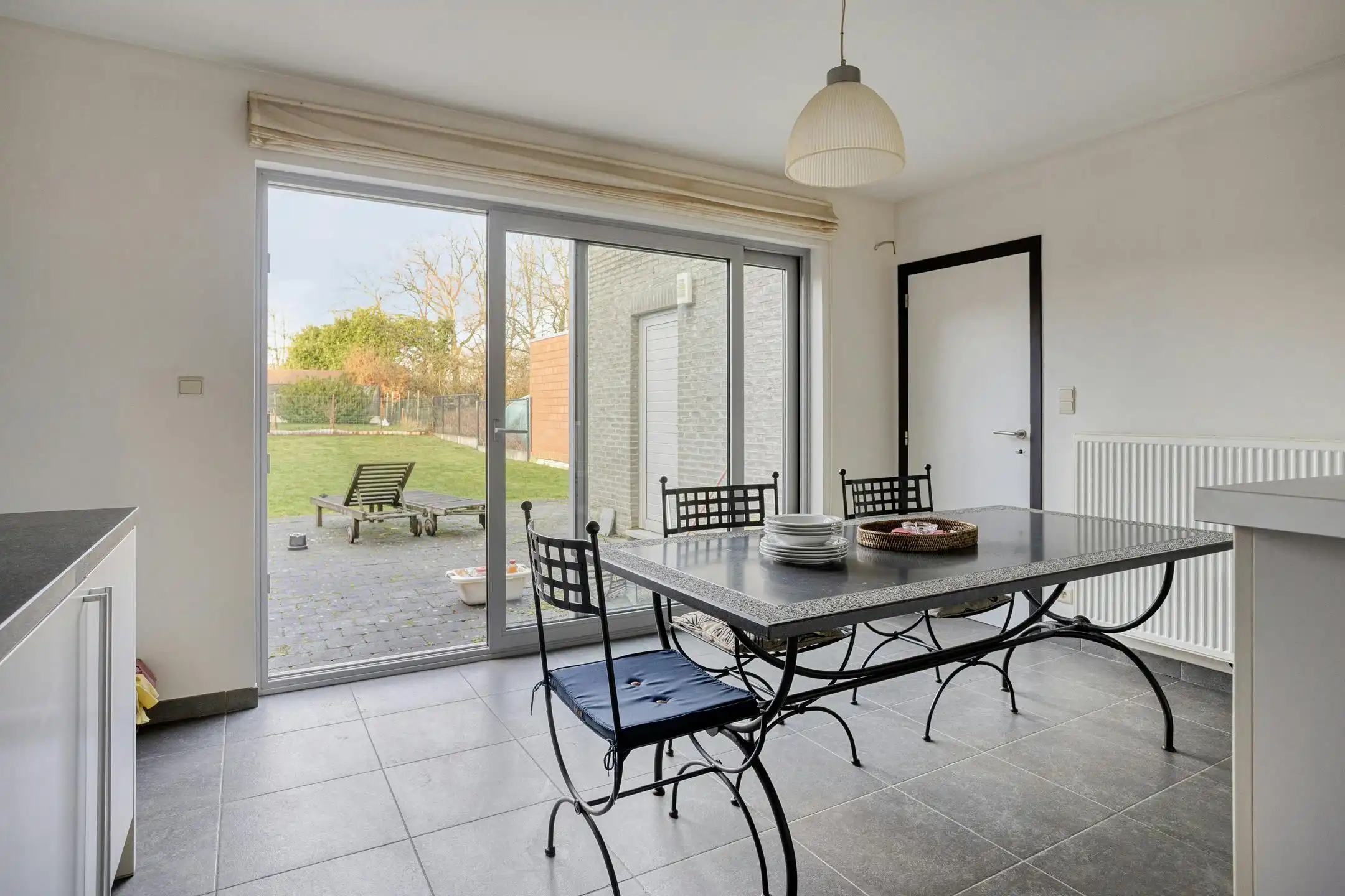 Ruime energiezuinige gezinswoning te koop in Burcht foto 5