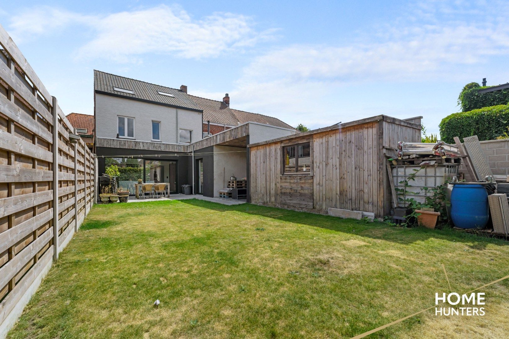 Instapklare, volledig gerenoveerde rijwoning met garage in hartje Wervik foto 23