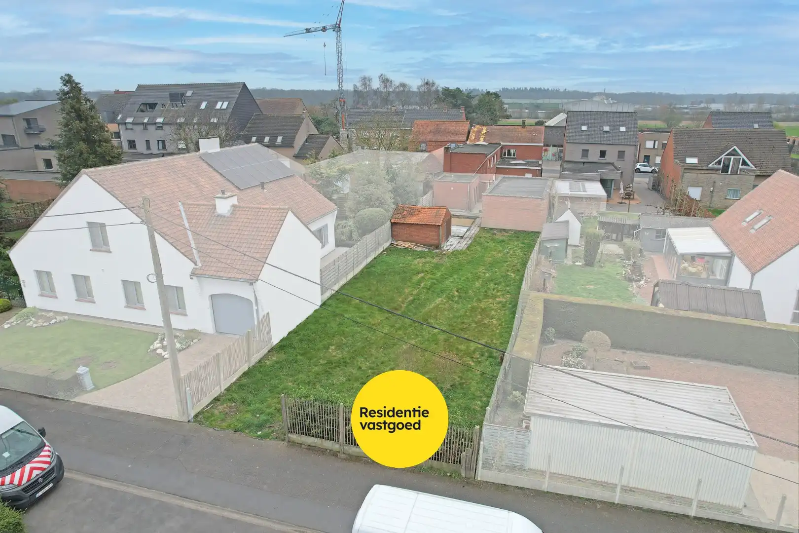 Rustig gelegen bouwgrond in centrum Houthulst! foto {{pictureIndex}}