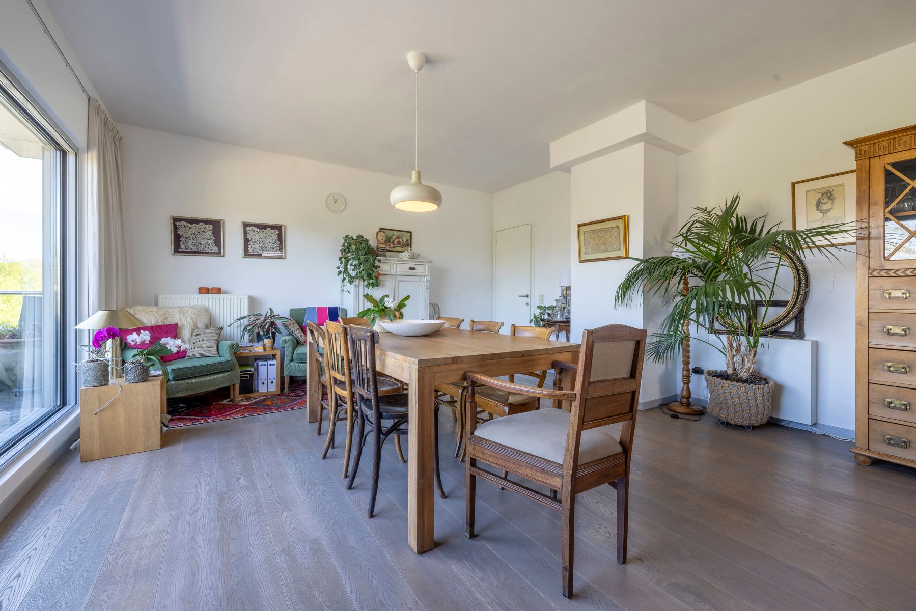 Penthouse met 2 slaapkamers, autostaanplaats en 2 terrassen foto 3