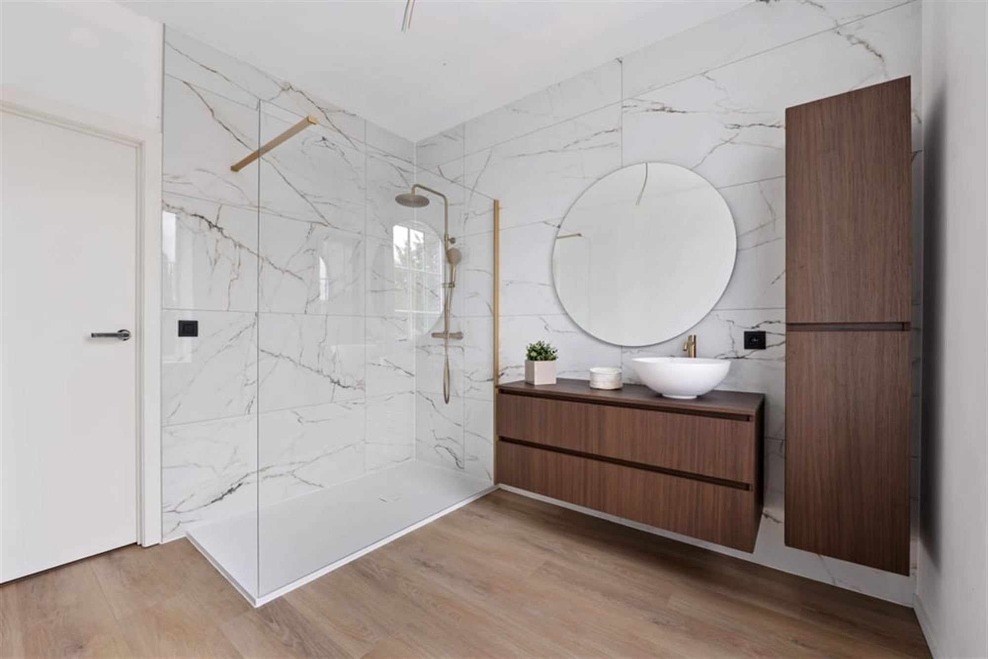 EXCLUSIEF WONEN IN EEN GERESTAUREERDE VIERKANTSHOEVE foto 31