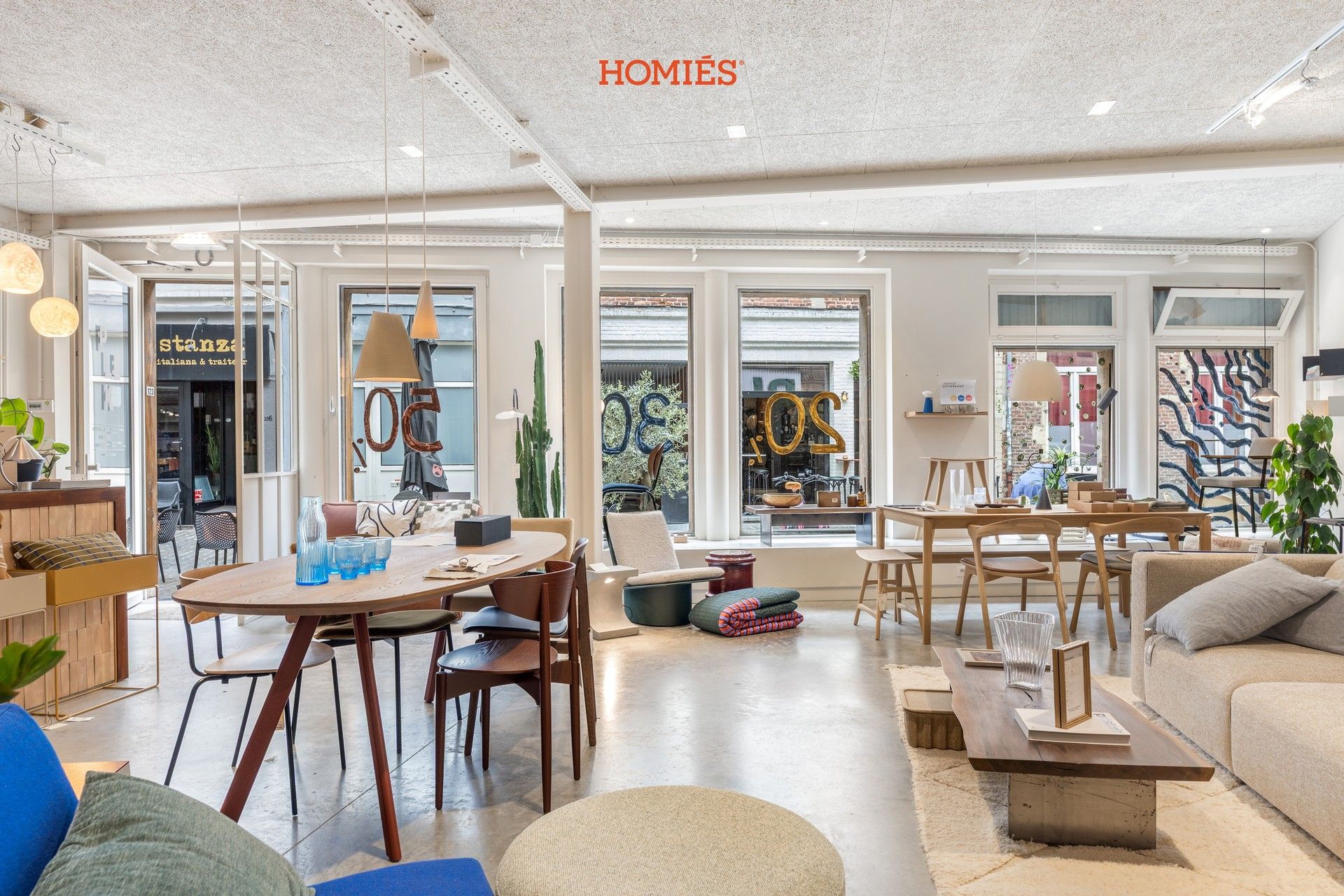 Handelspand met veel visibiliteit - Mechelsestraat foto 4