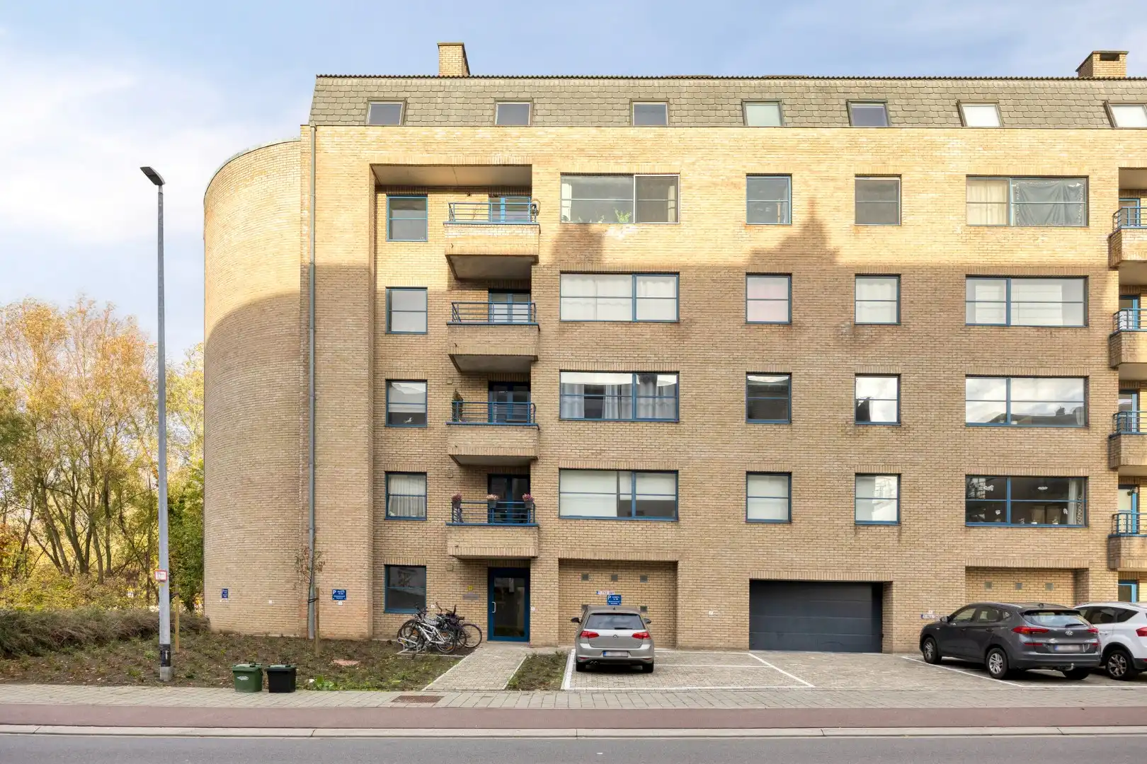 Goed gelegen 2-slaapkamerappartement  – EPC 109 kWh/m² foto 3