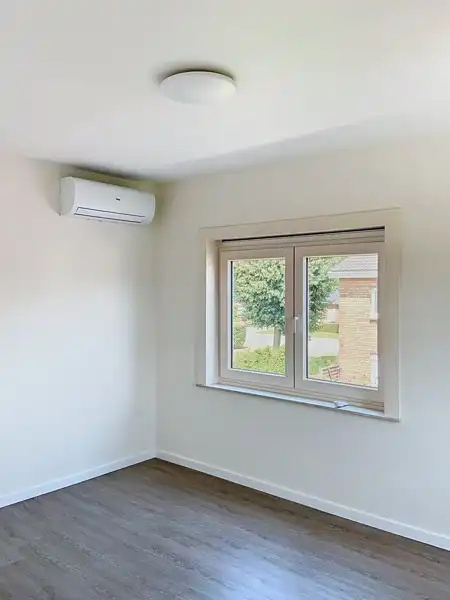GERENOVEERDE WONING TE HUUR foto 16