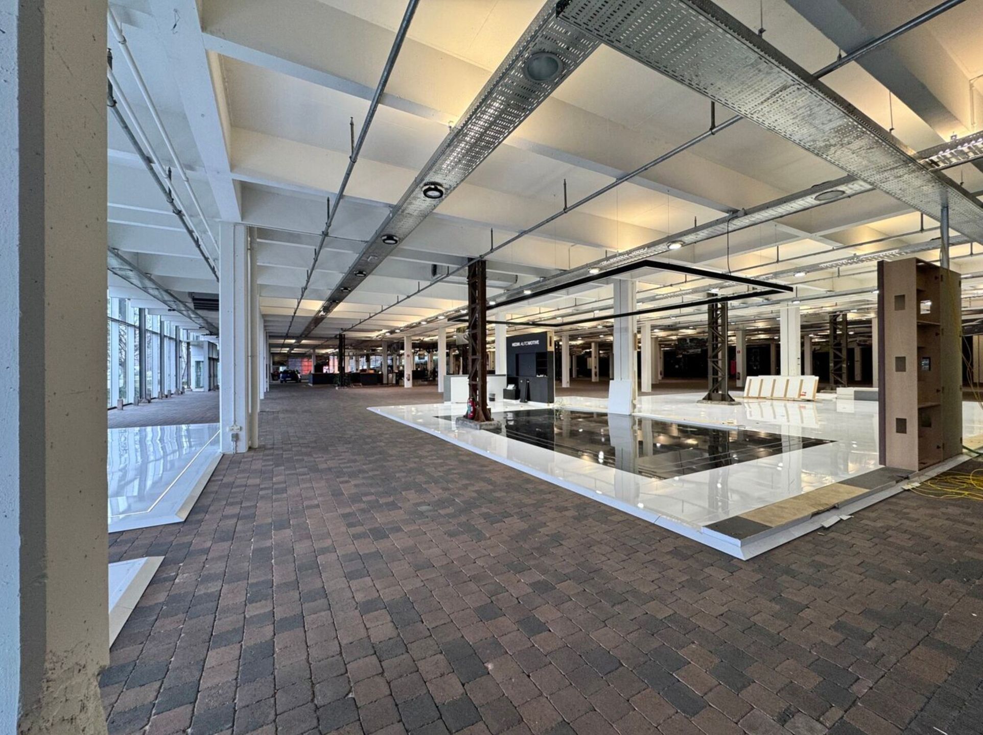 Bedrijfsvastgoed te huur foto 3