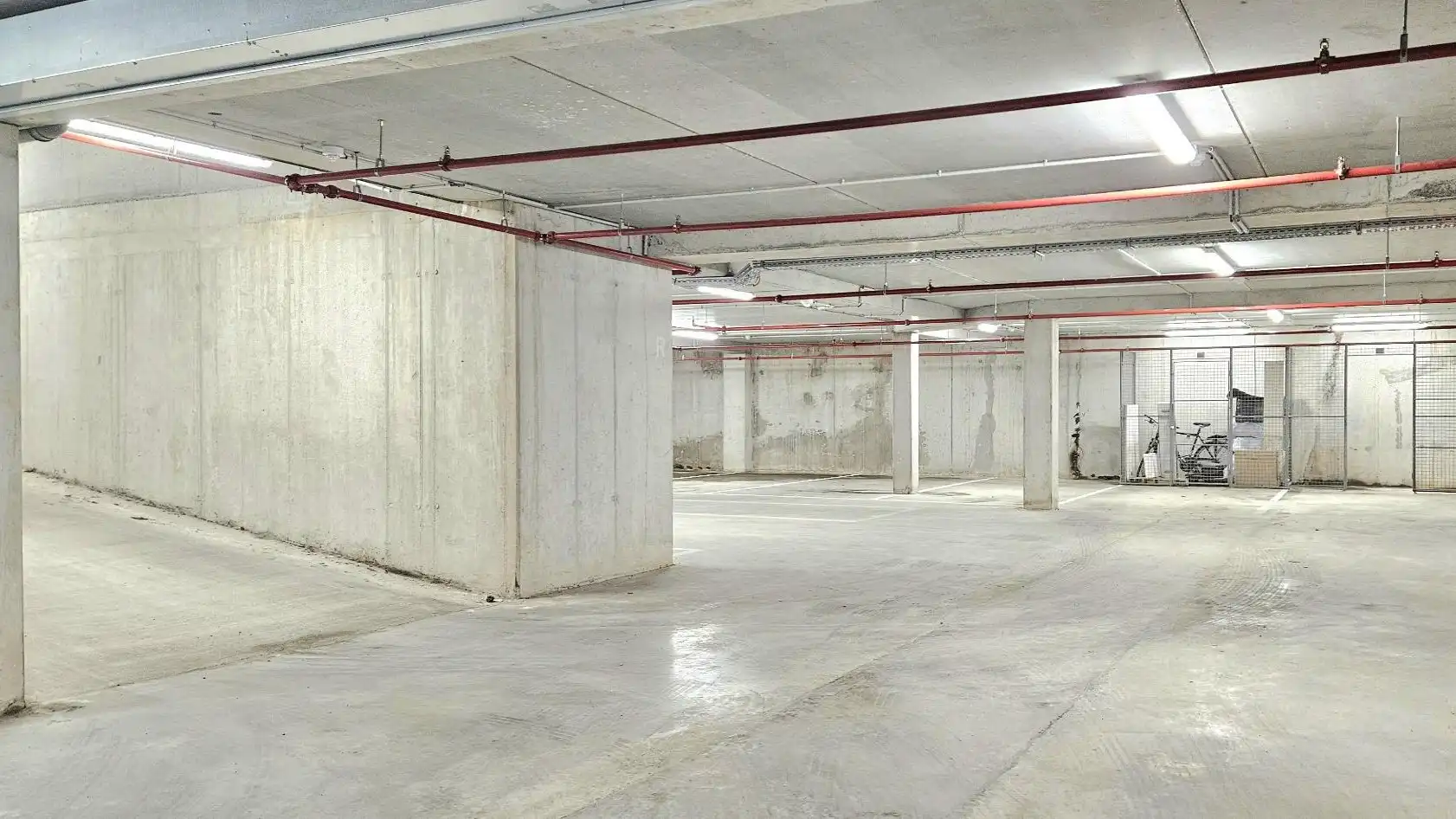 Autostaanplaats in nieuwbouw foto 3