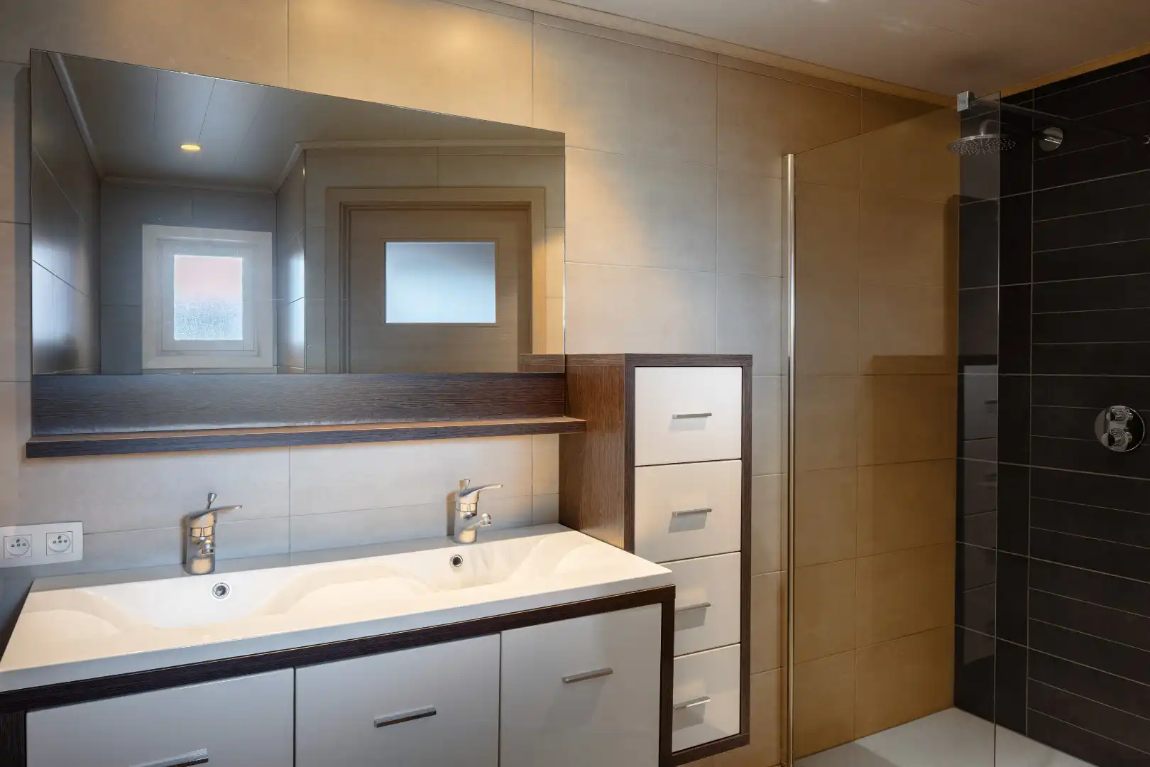 Woning ideaal voor starters of investeerders te Wachtebeke!  foto 9
