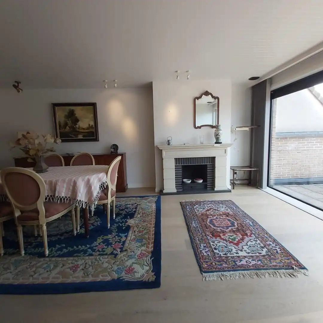 Appartement met 1 slaapkamer en groot terras in het centrum van Izegem foto 2