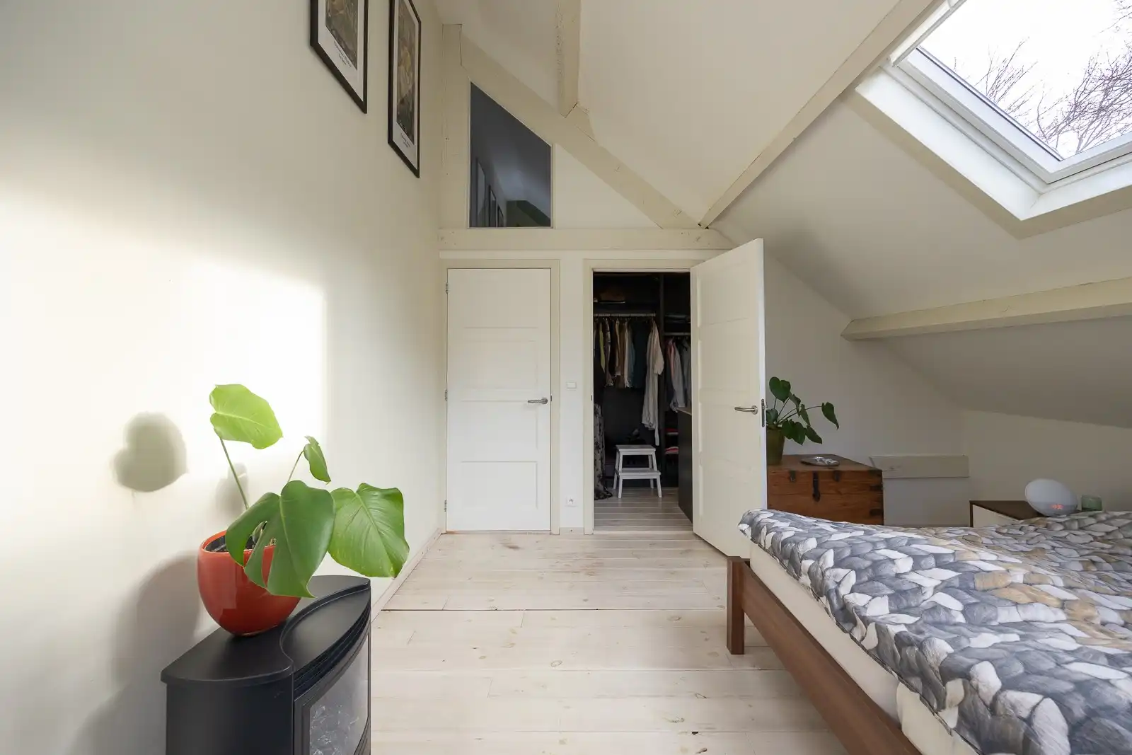 Ruim en rustig wonen op een unieke topligging foto 24