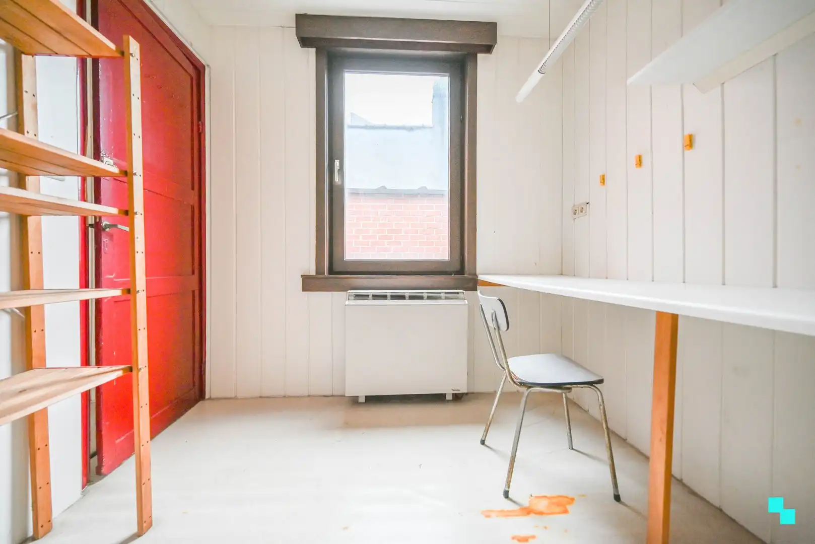 Te renoveren karaktervol handelspand in centrum Waregem foto 15