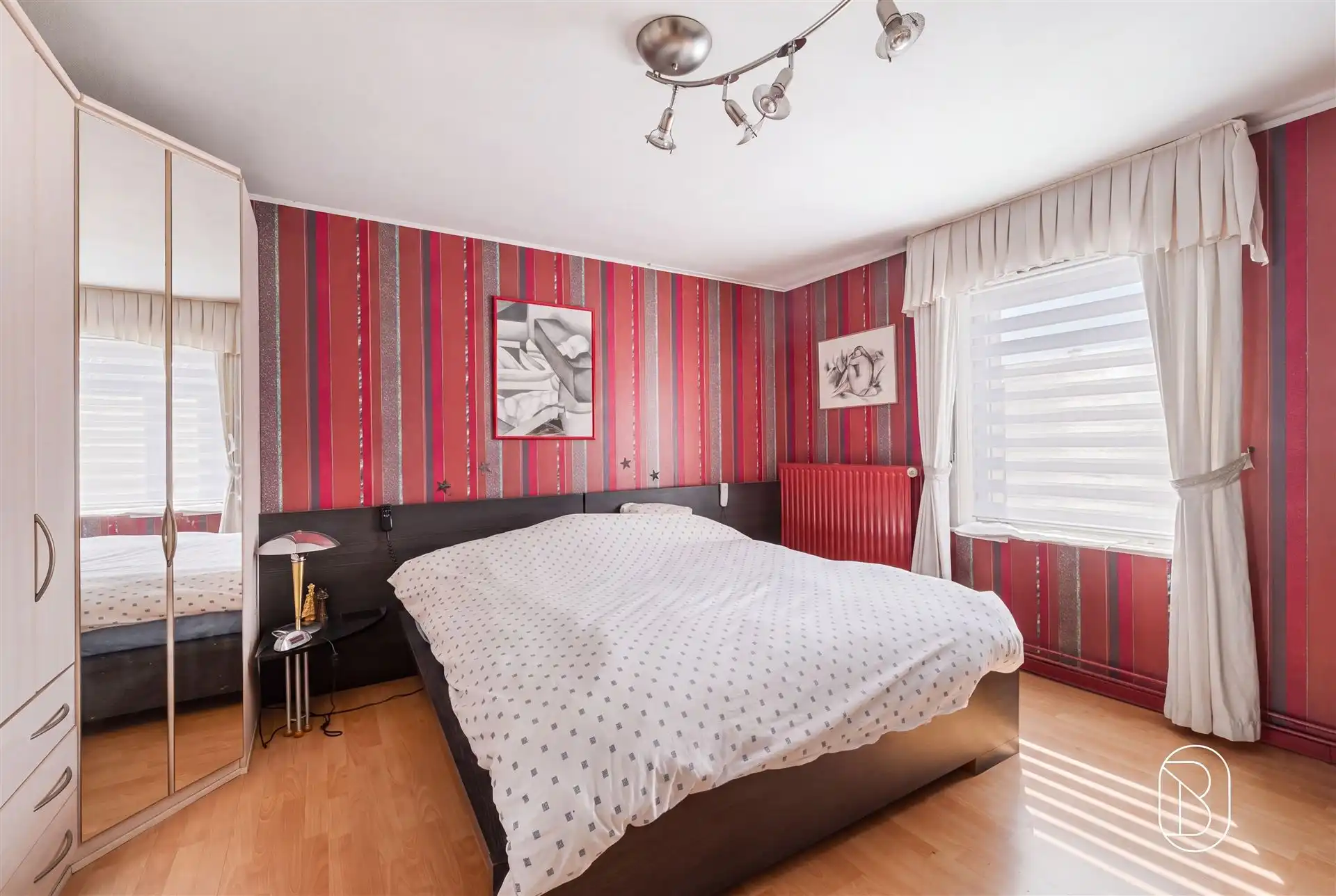 Karakteristieke woning met wellnessruimte en zwembad foto 11