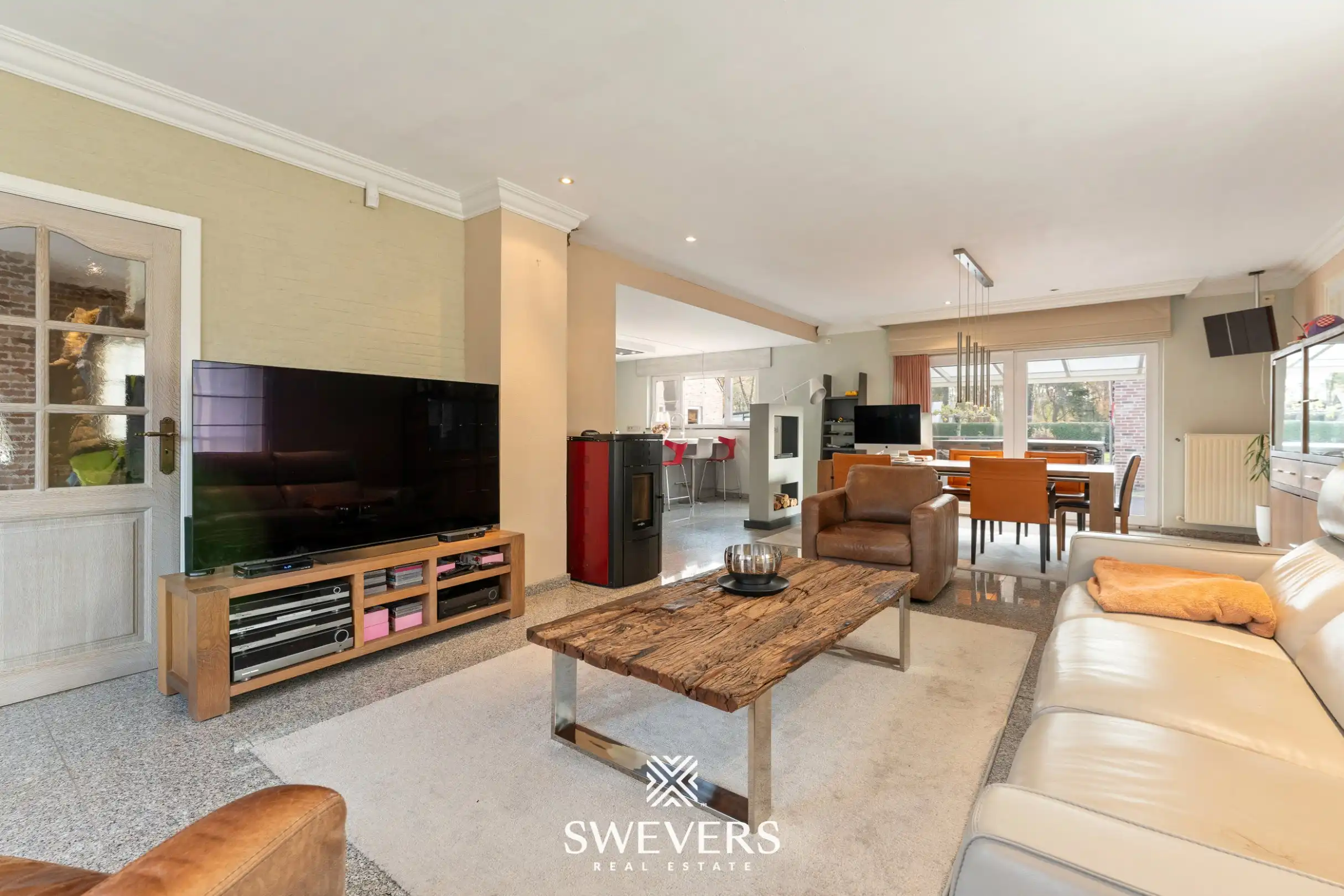 Instapklare Villa met Professionele Paardenaccommodatie:  foto 5