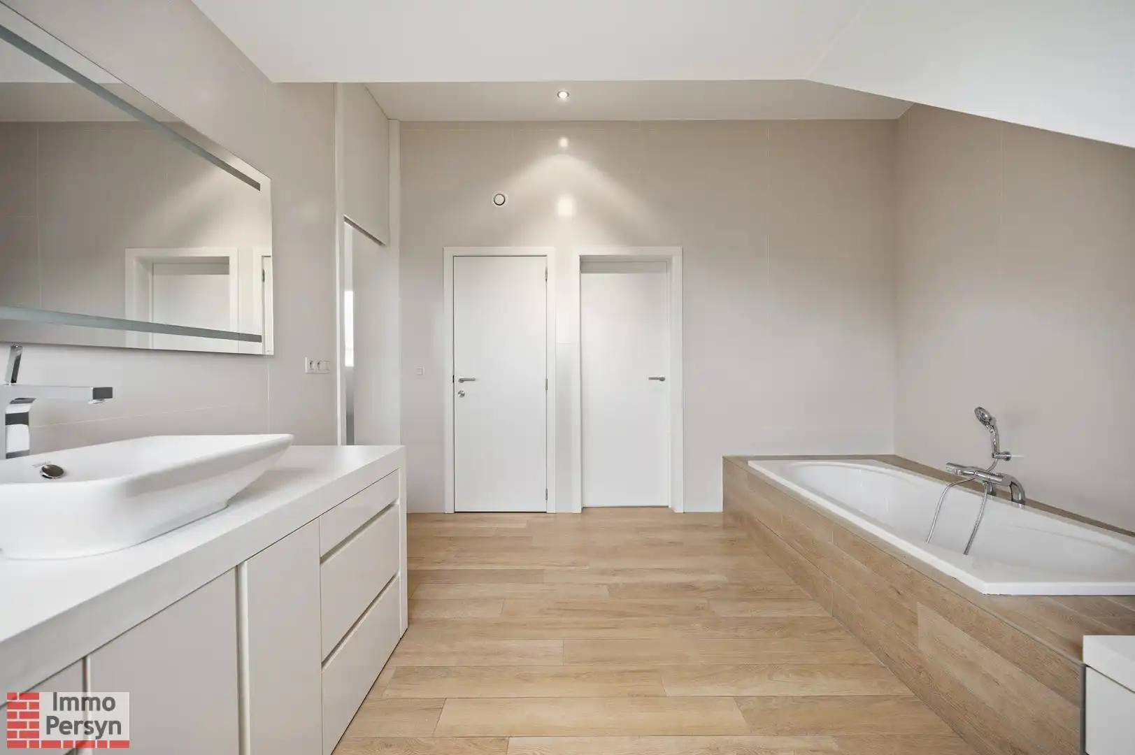 Modern en veelzijdig gebouw met 3 appartementen, rustige tuin en aanpalend perceel te Bekkevoort foto 16