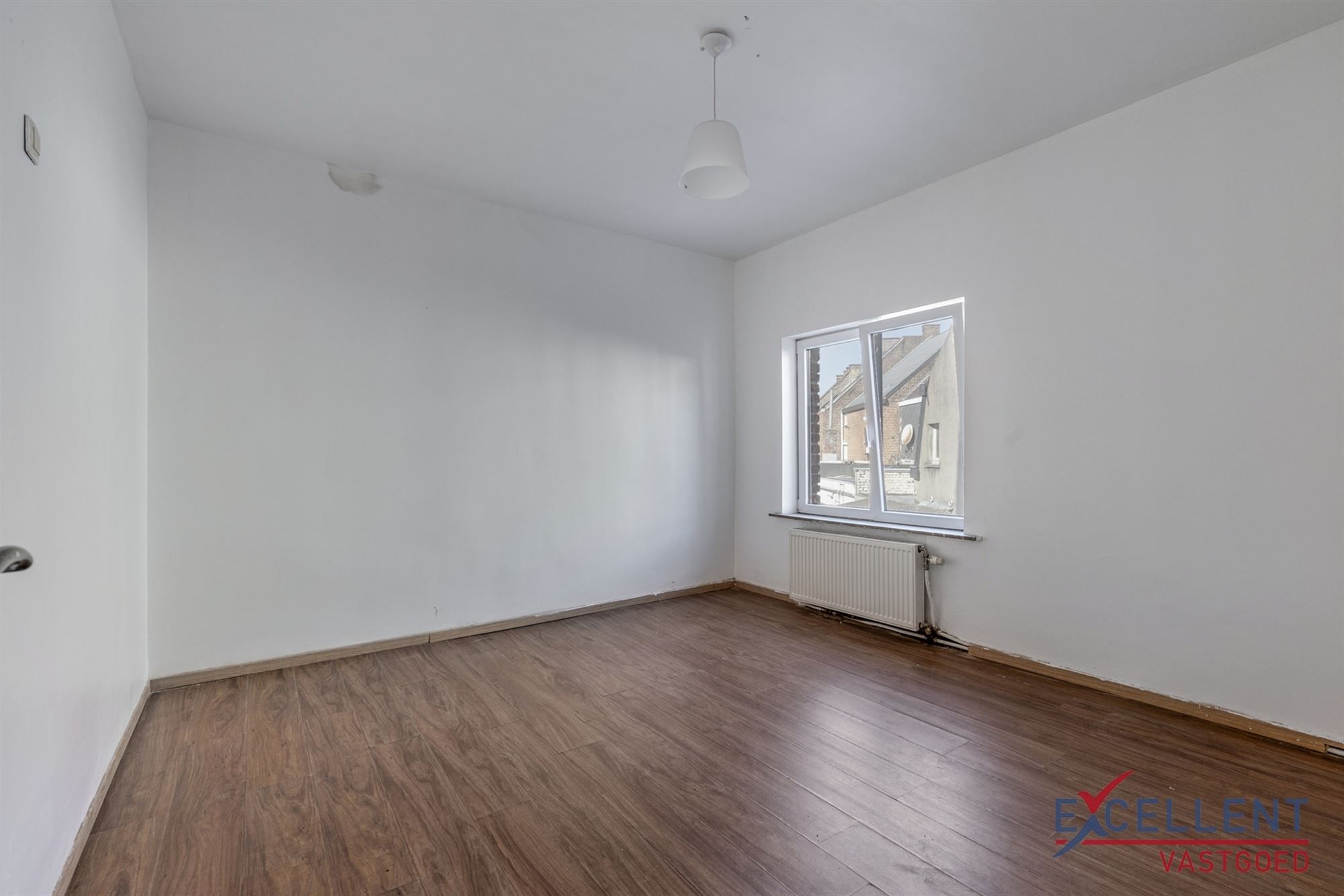 Ruime gezinswoning te Ronse foto 6