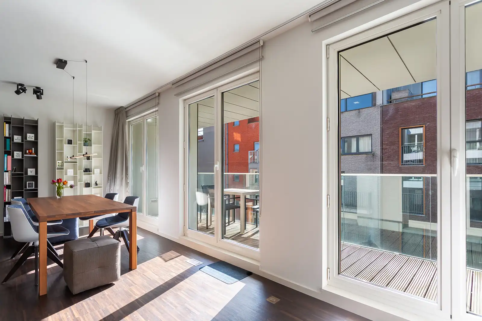 Luxueus en gemeubeld appartement met twee terrassen en parking op het Zuid foto 13