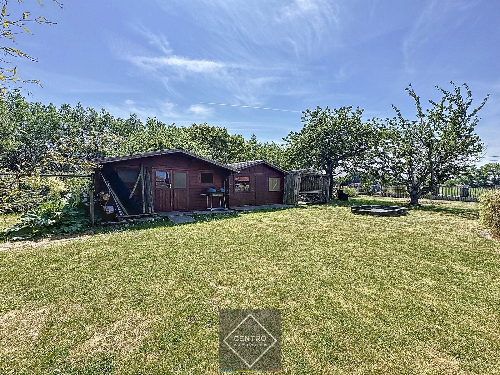 Idyllisch gelegen woning op 10.162m2 grond! foto 32