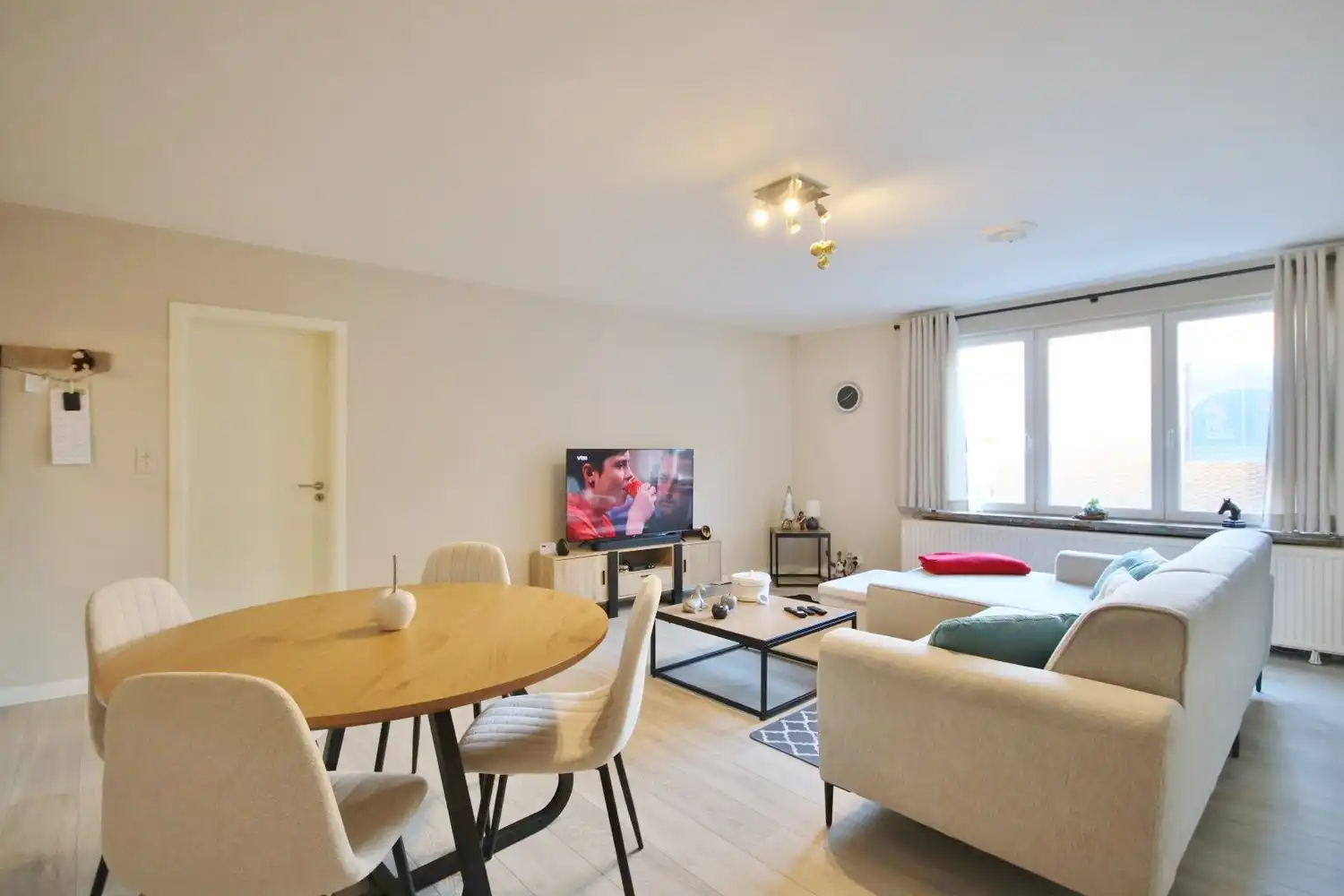 2-slaapkamerappartement in het centrum van Sint-Truiden foto 6