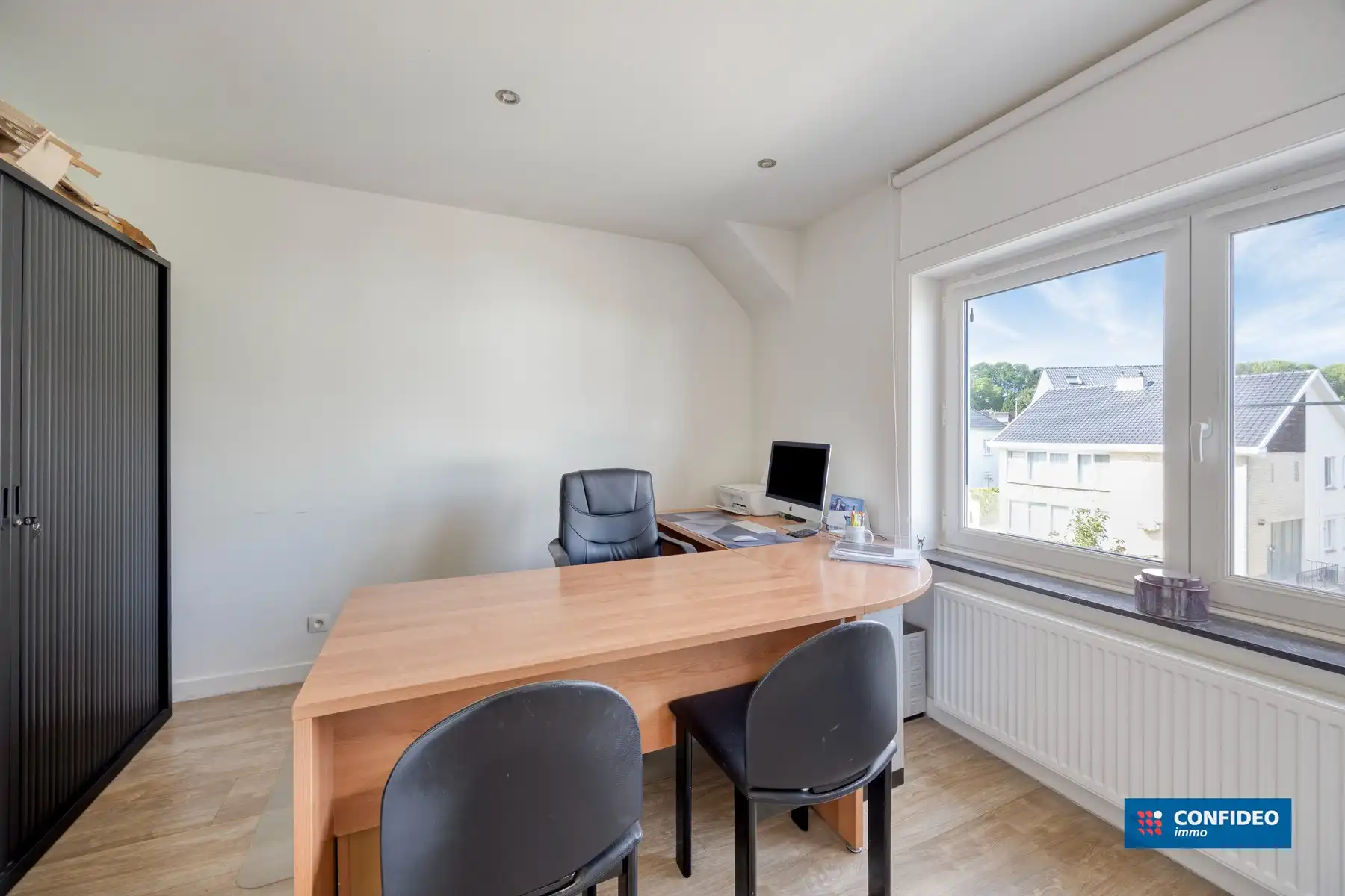 Mooie gerenoveerde woning op toplocatie met zuidgerichte tuin foto 11