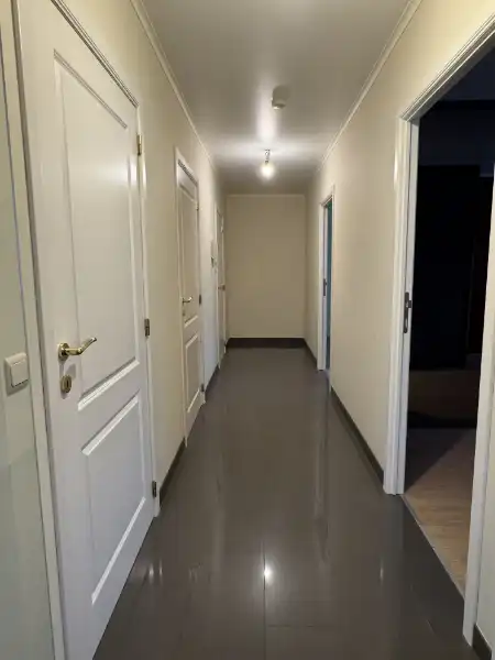 Gelijkvloers appartement met 2 slaapkamers foto 16