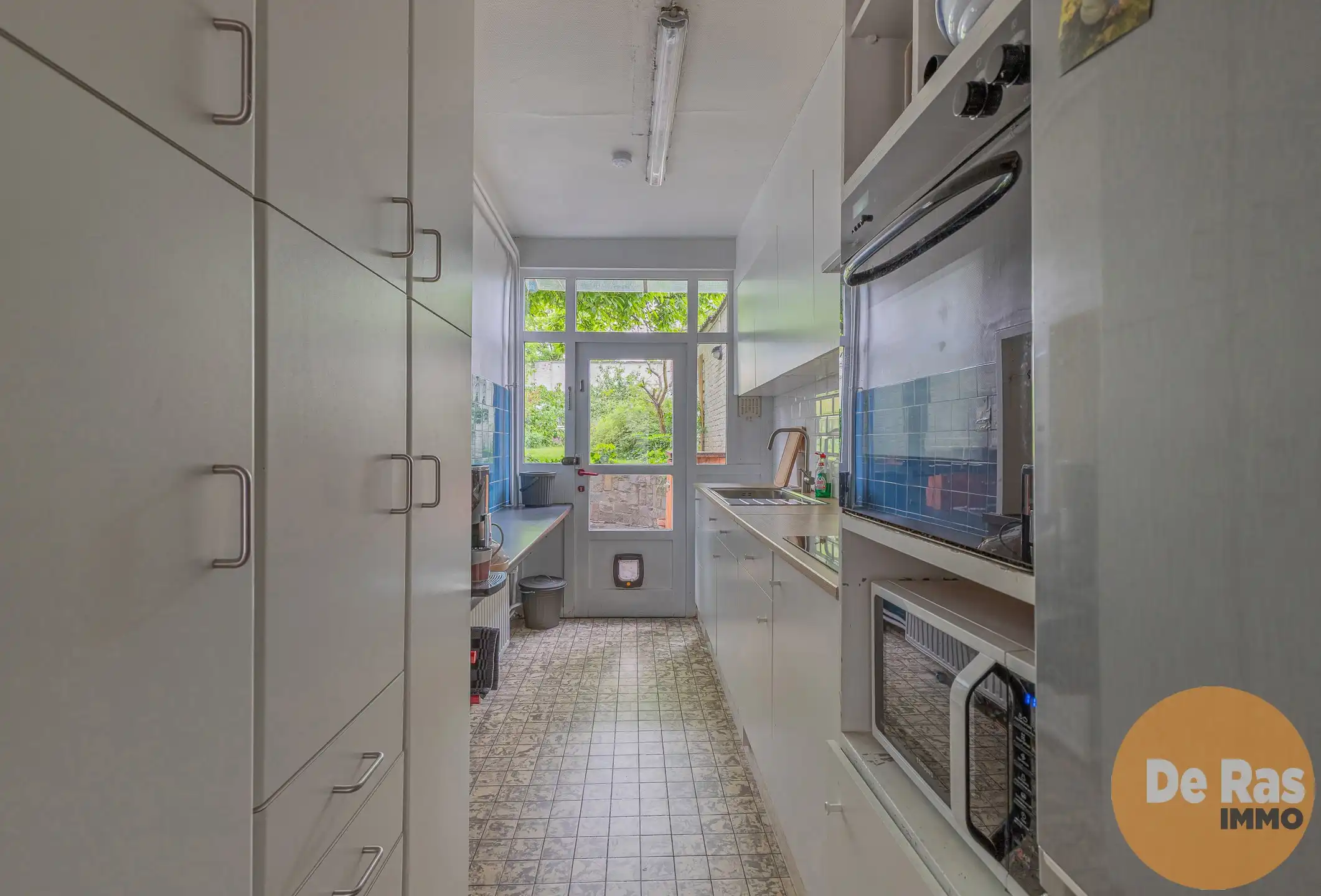 AALST - Ruime, karaktervolle stadswoning met 4 slpks foto 8