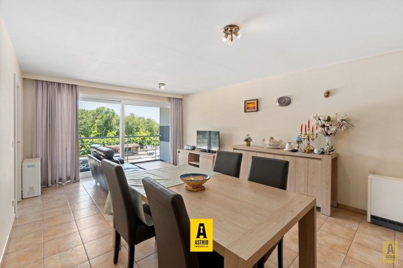 Instapklaar appartement op toplogging! foto 3