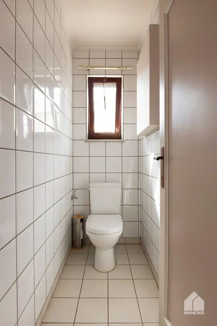 Te renoveren, gelijkvloerse woning op 13a 60ca met 2 slpk en garage. foto 19