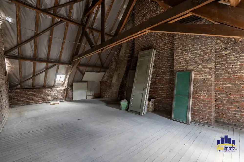 Te koop – stijlvolle herenwoning in renovatie op topligging in Izegem foto 16