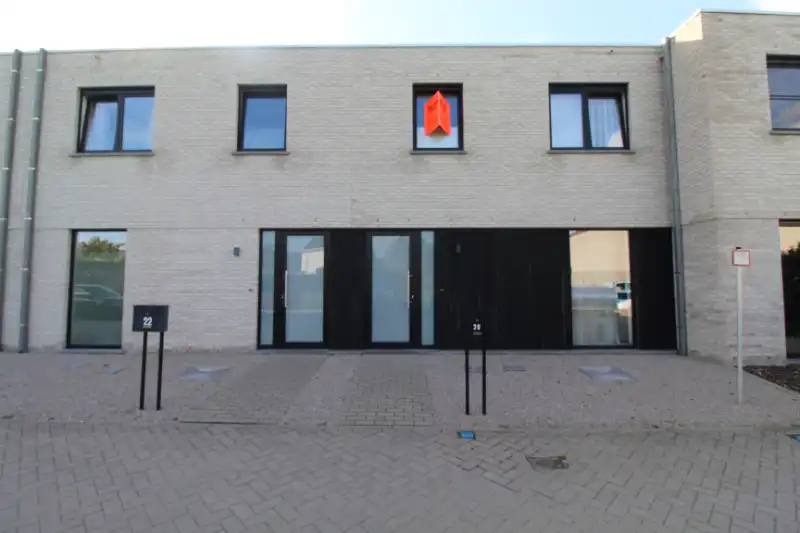 Energiezuinige nieuwbouwwoning in Rumbeke foto {{pictureIndex}}