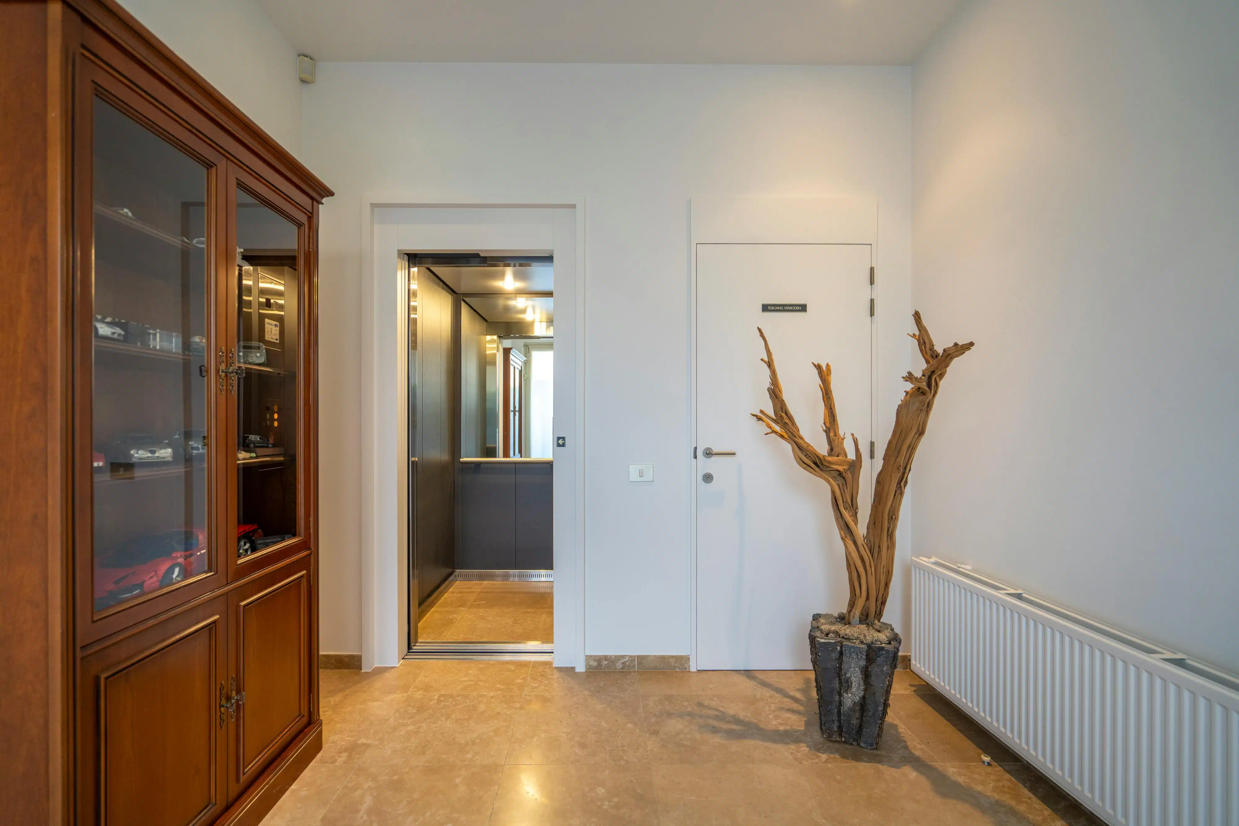 Bijzonder unieke villa te koop op A-locatie in Kortrijk!  foto 14