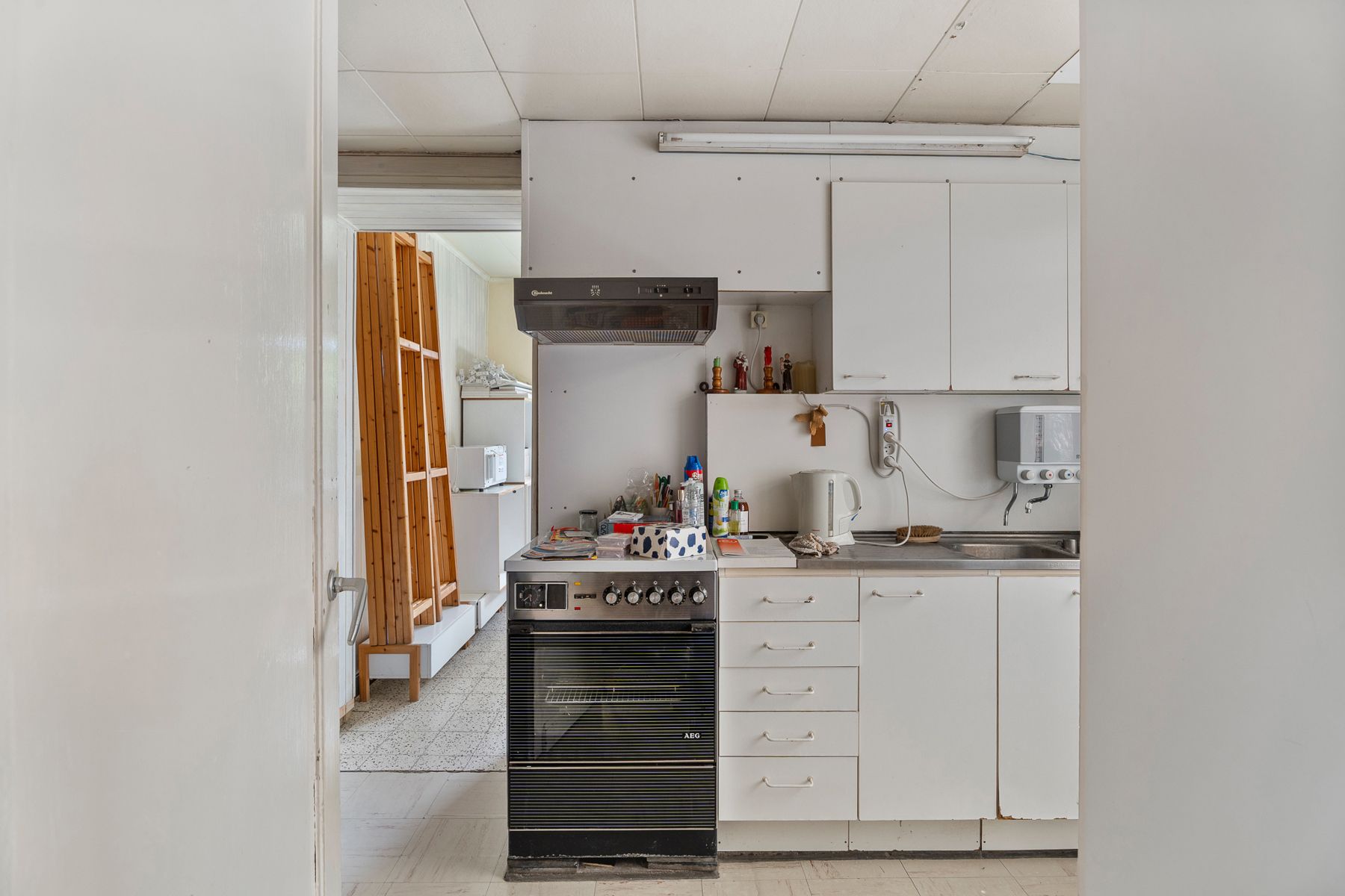 Uniek handelszaak met woonst, tuin en garage in hartje Ronse foto 14