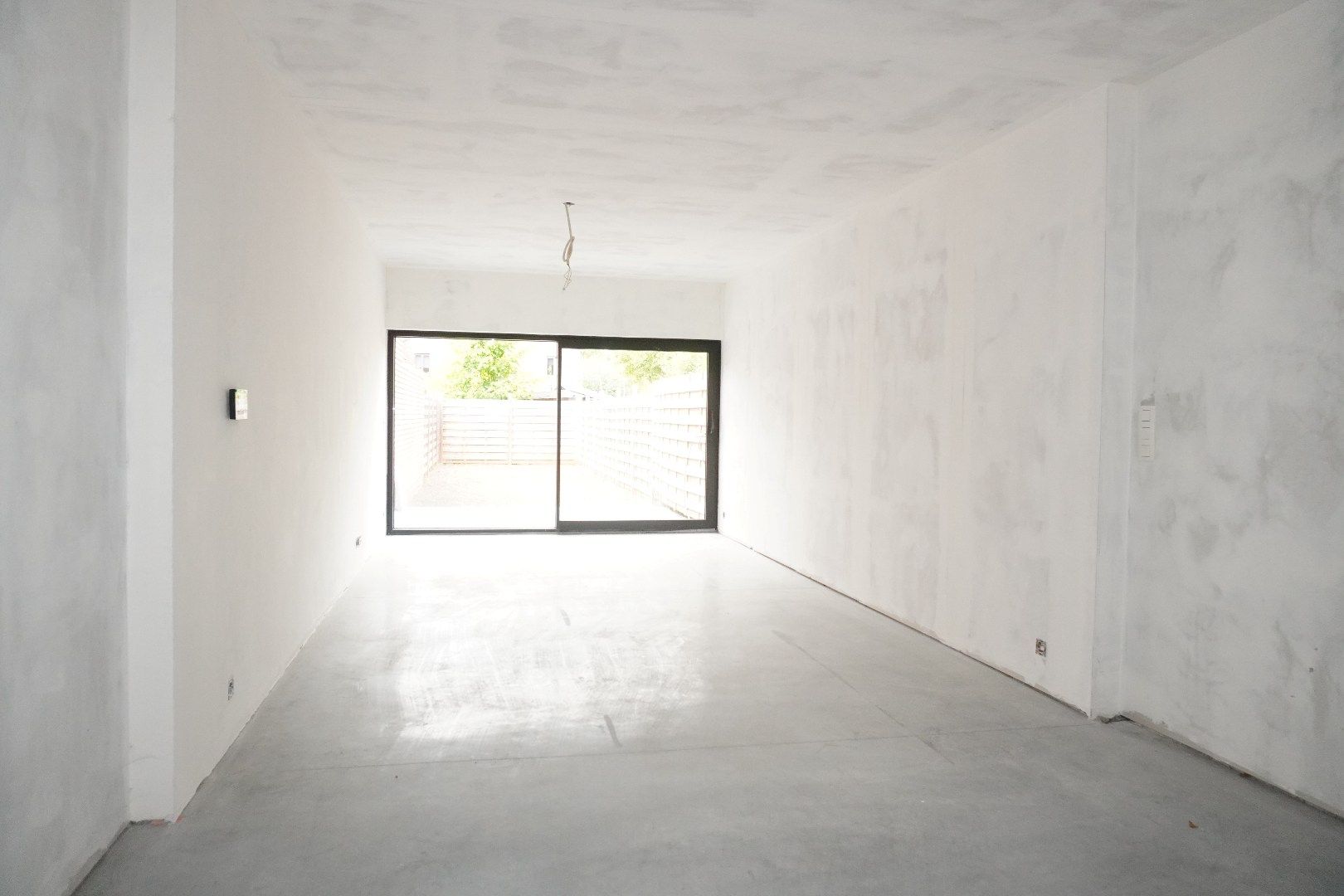 Gerenoveerde rijwoning in Lokeren, centrum. foto 19
