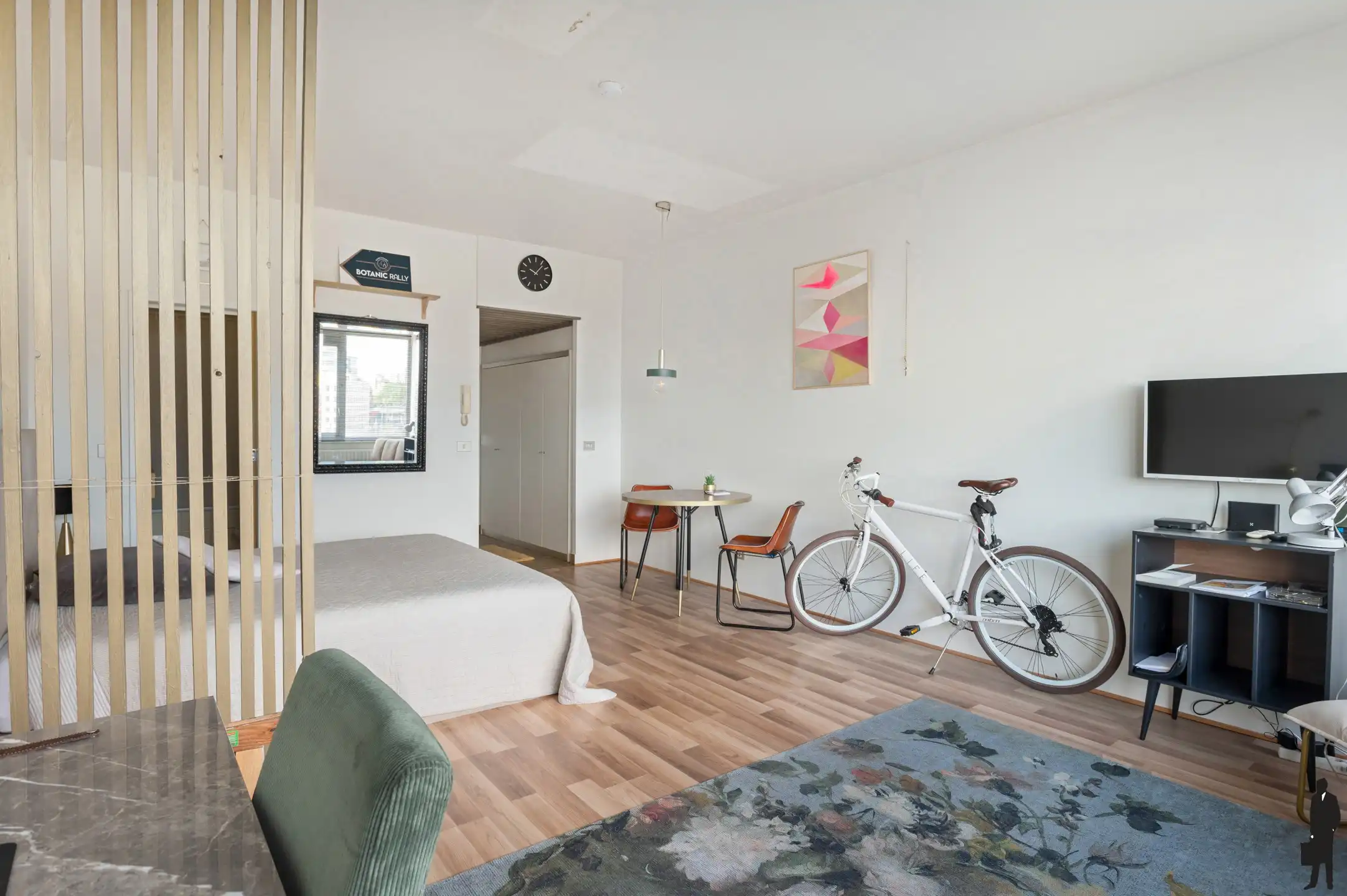 Gerenoveerd studio-appartement op toplocatie.&nbsp; foto 4