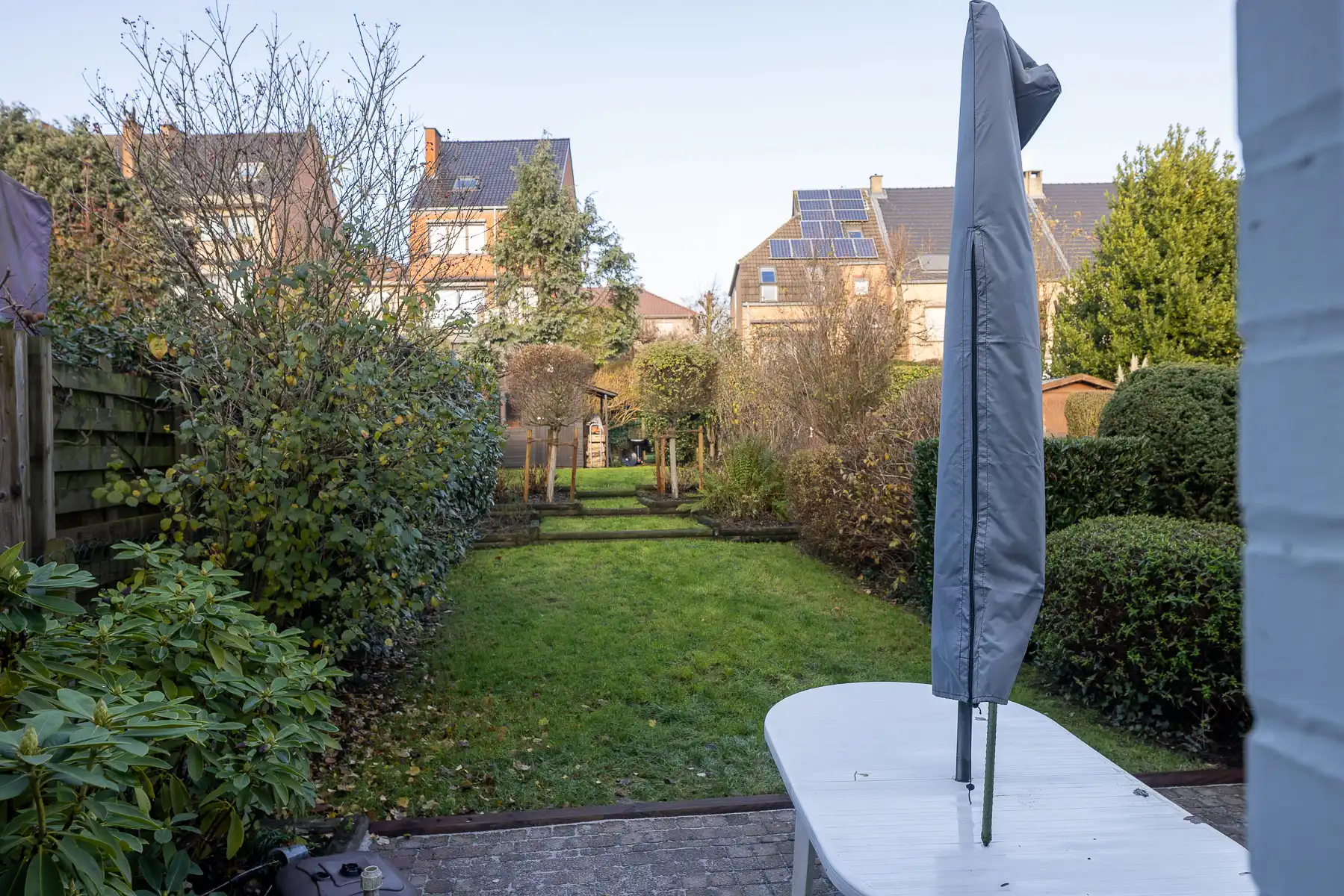 Woning met verzorgde tuin foto 21