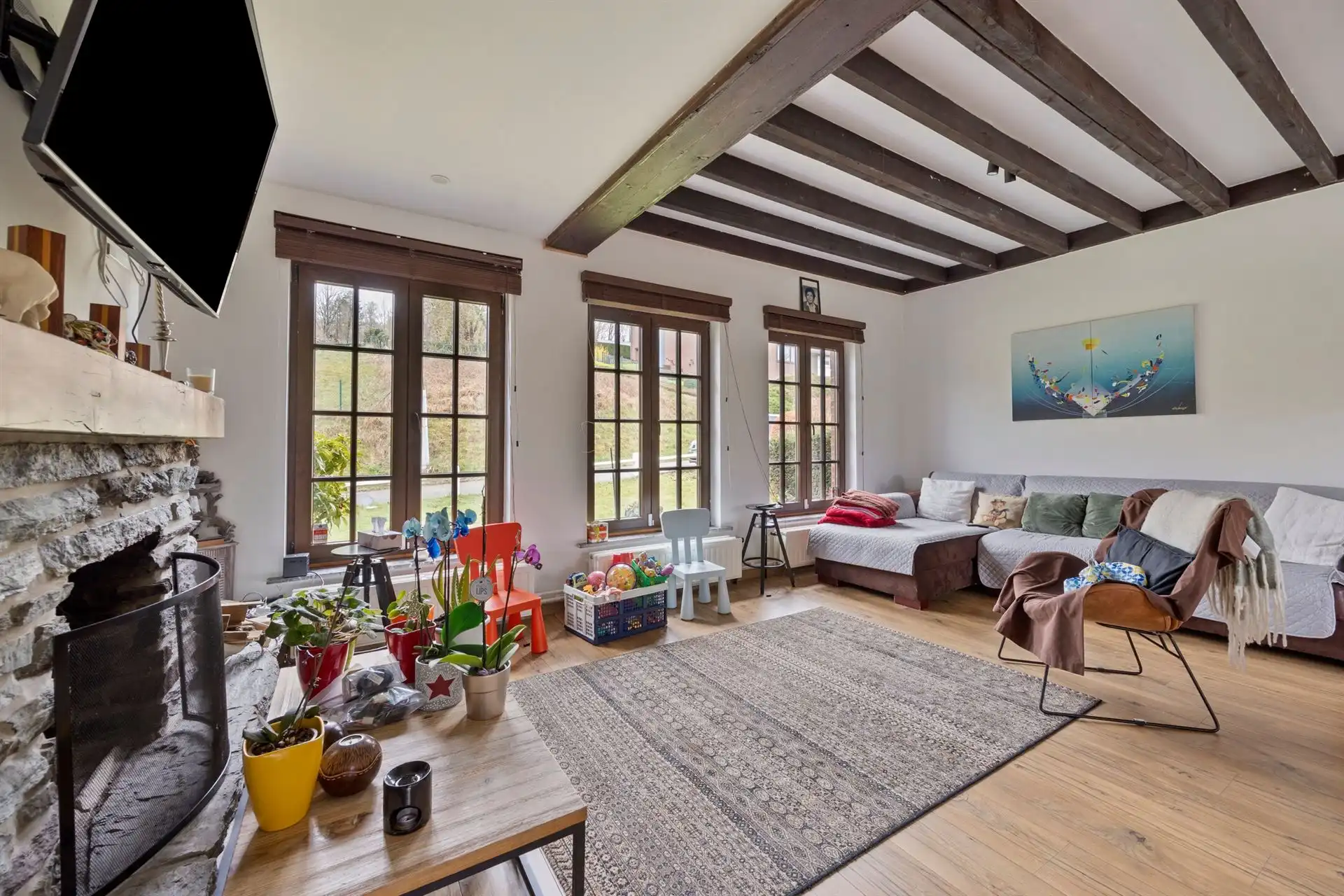 Charmante, gerenoveerde villa op rustige locatie foto 6