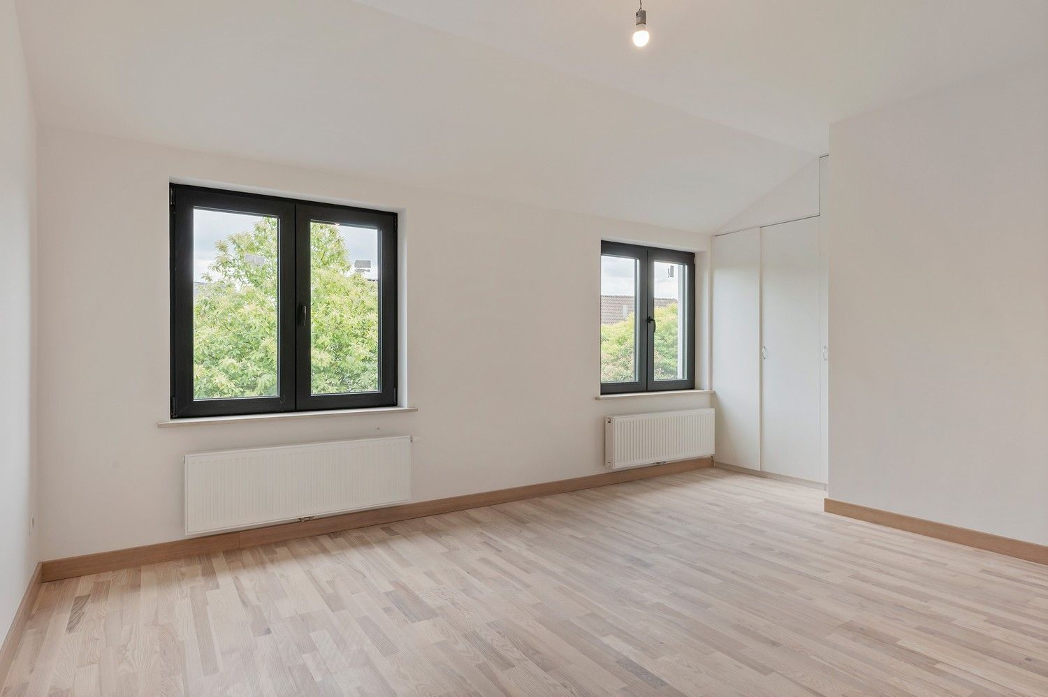 Instapklare woning o.a. 3 slaapkamers. foto 23
